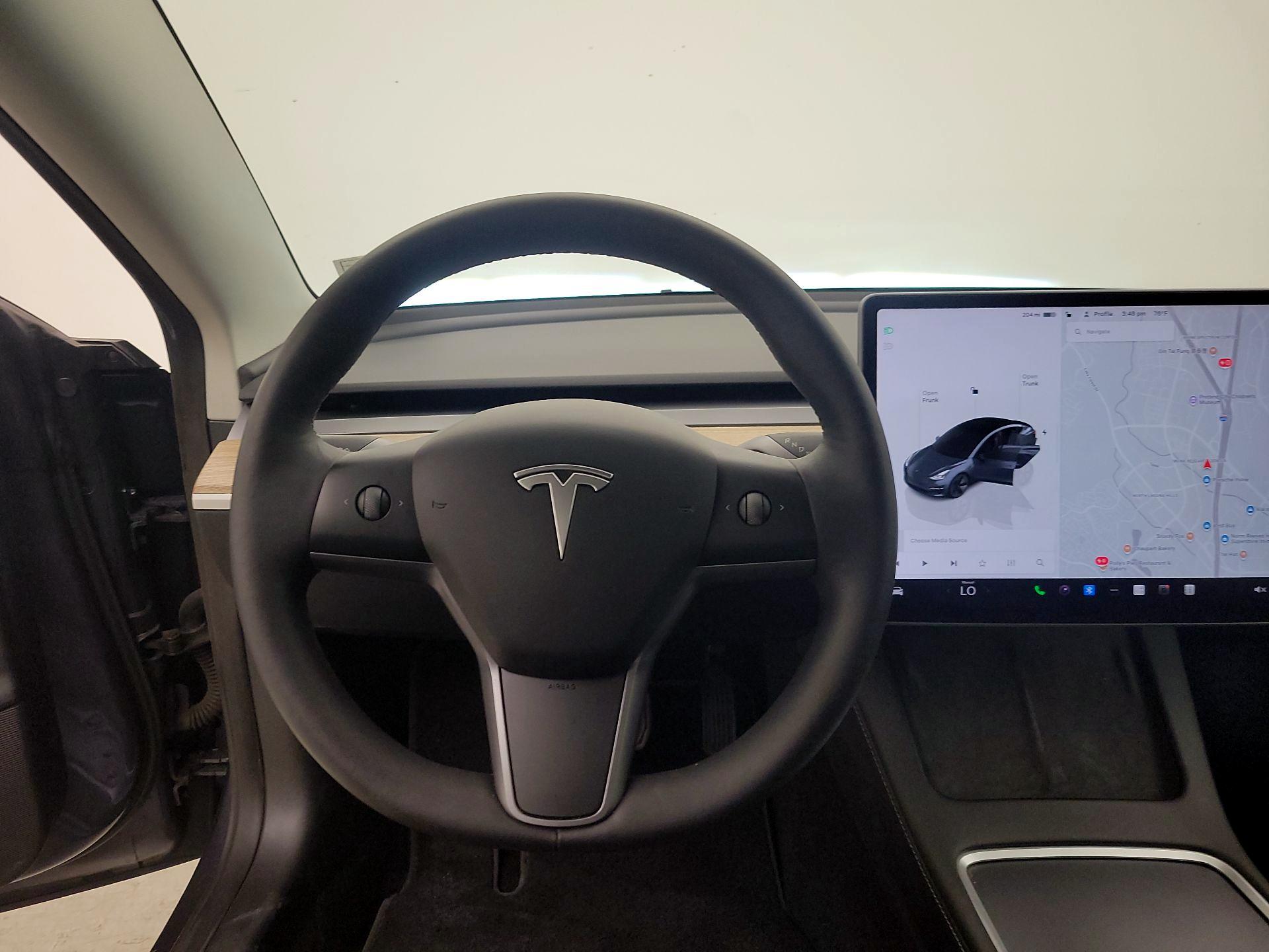 Thumbnail: 2022 Tesla Model 3 - 10