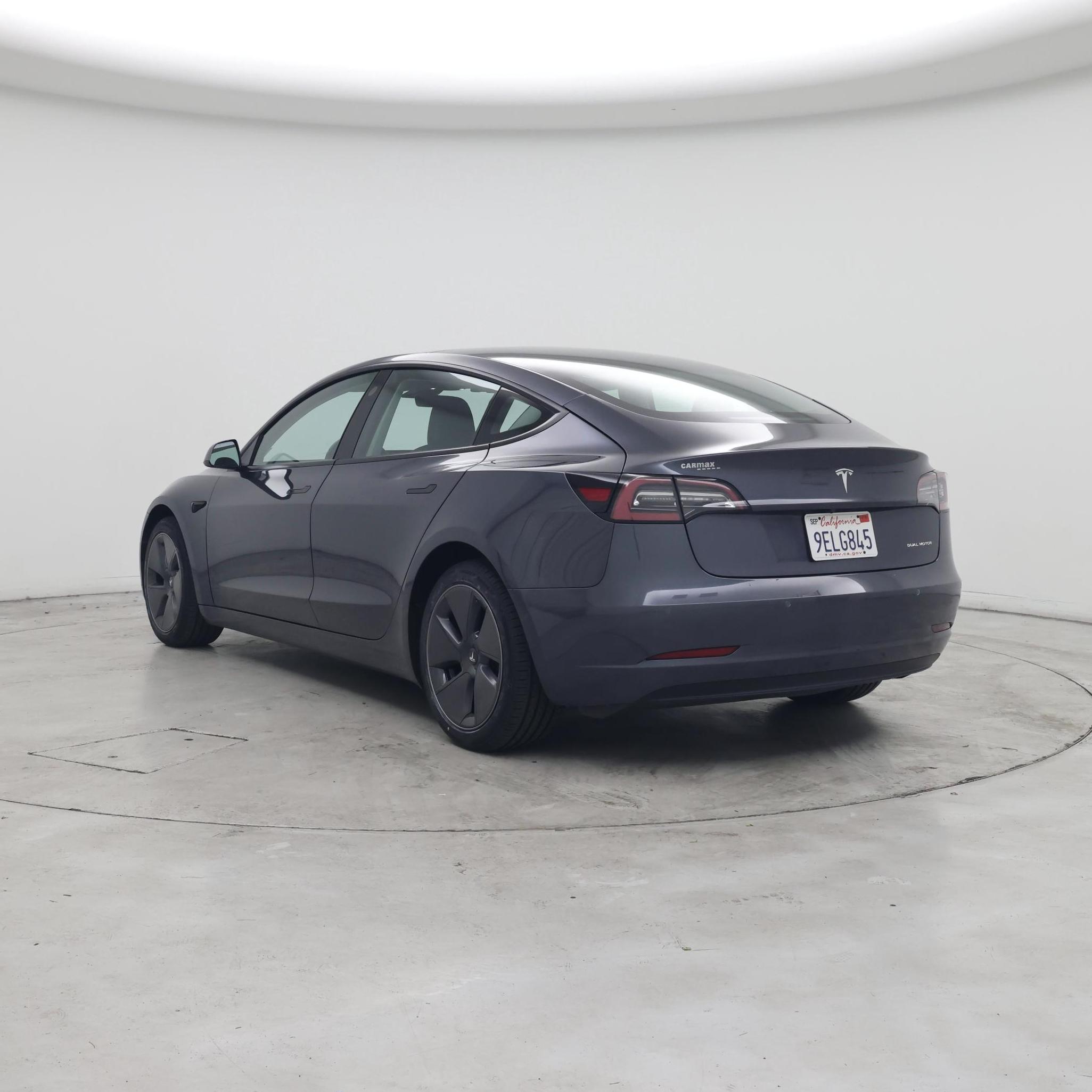 Thumbnail: 2022 Tesla Model 3 - 2