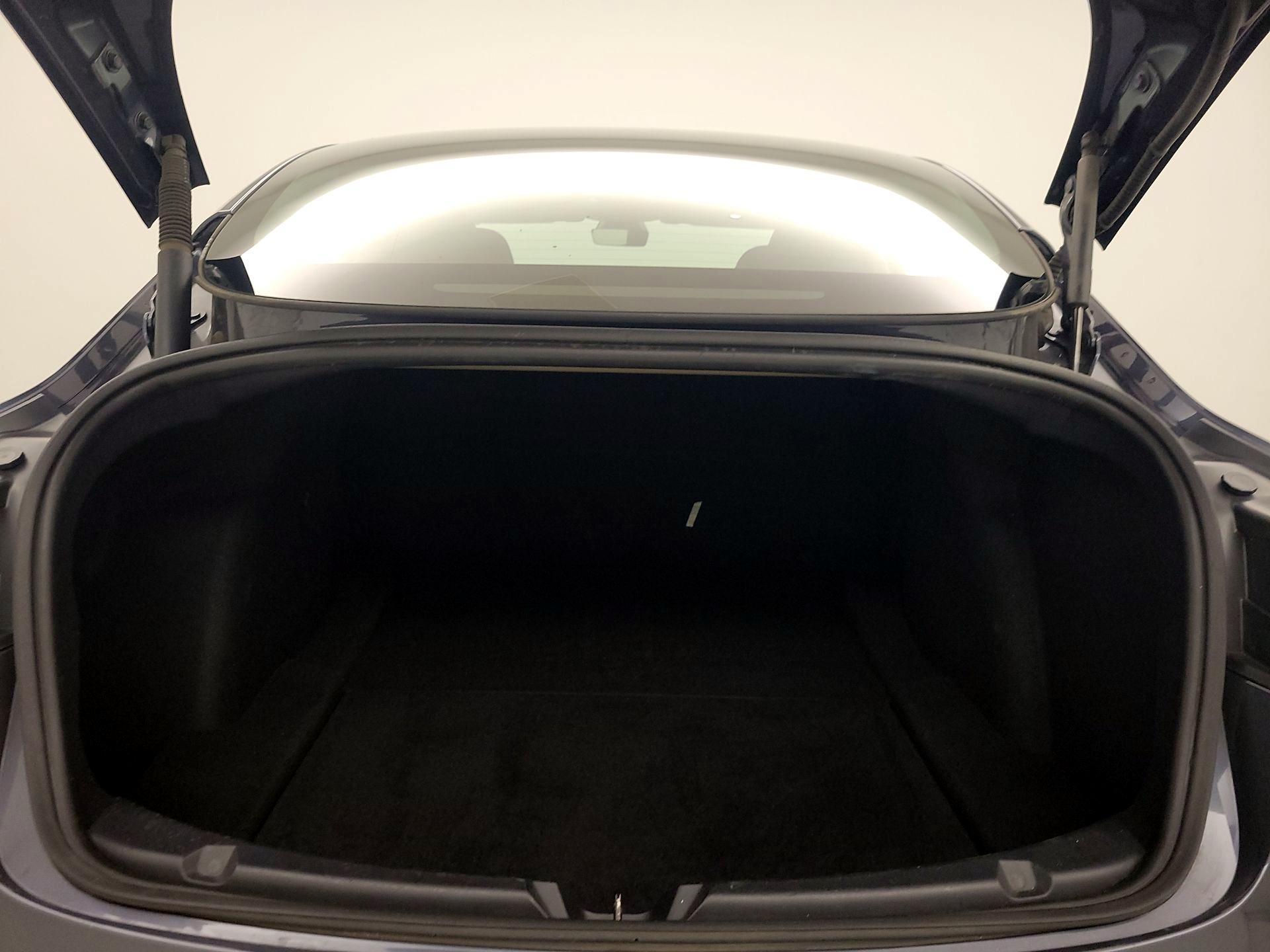 Thumbnail: 2022 Tesla Model 3 - 19