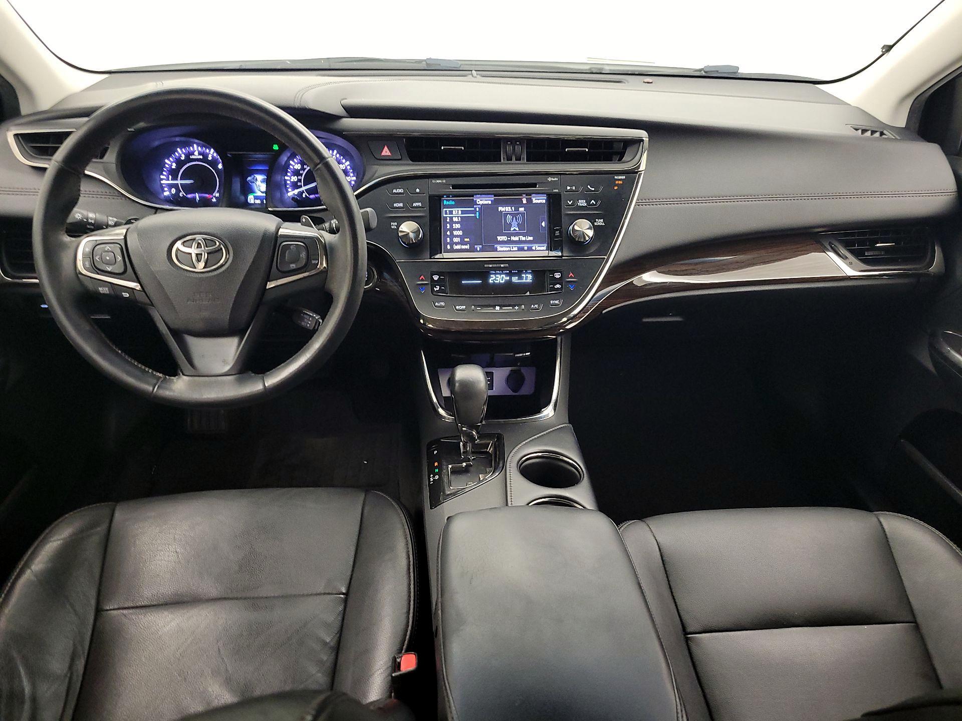 Thumbnail: 2015 Toyota Avalon - 9