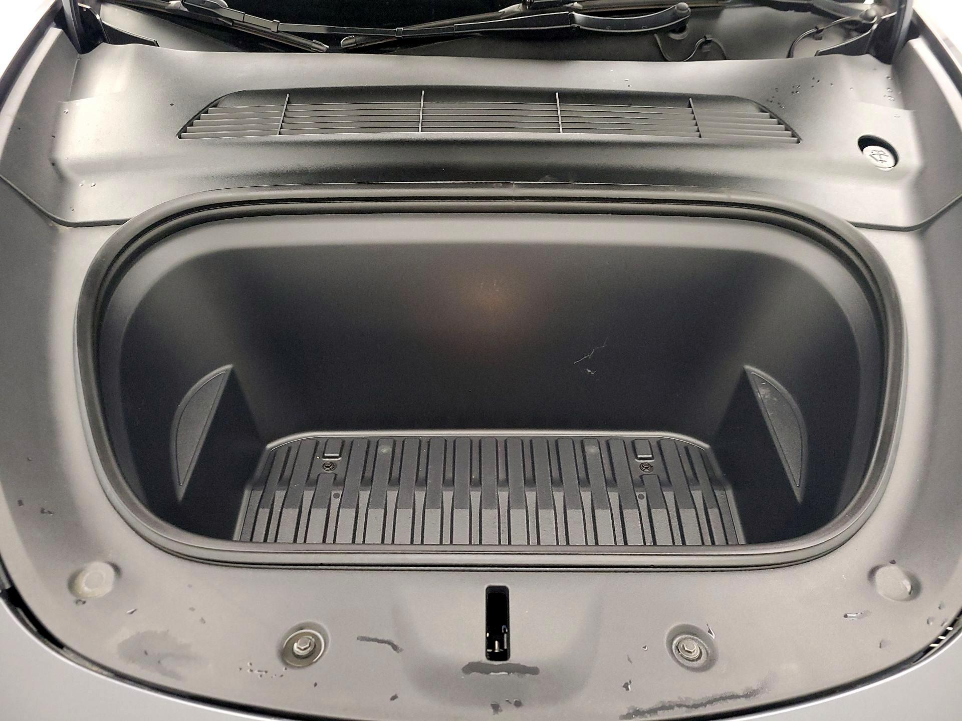 Thumbnail: 2023 Tesla Model Y - 20