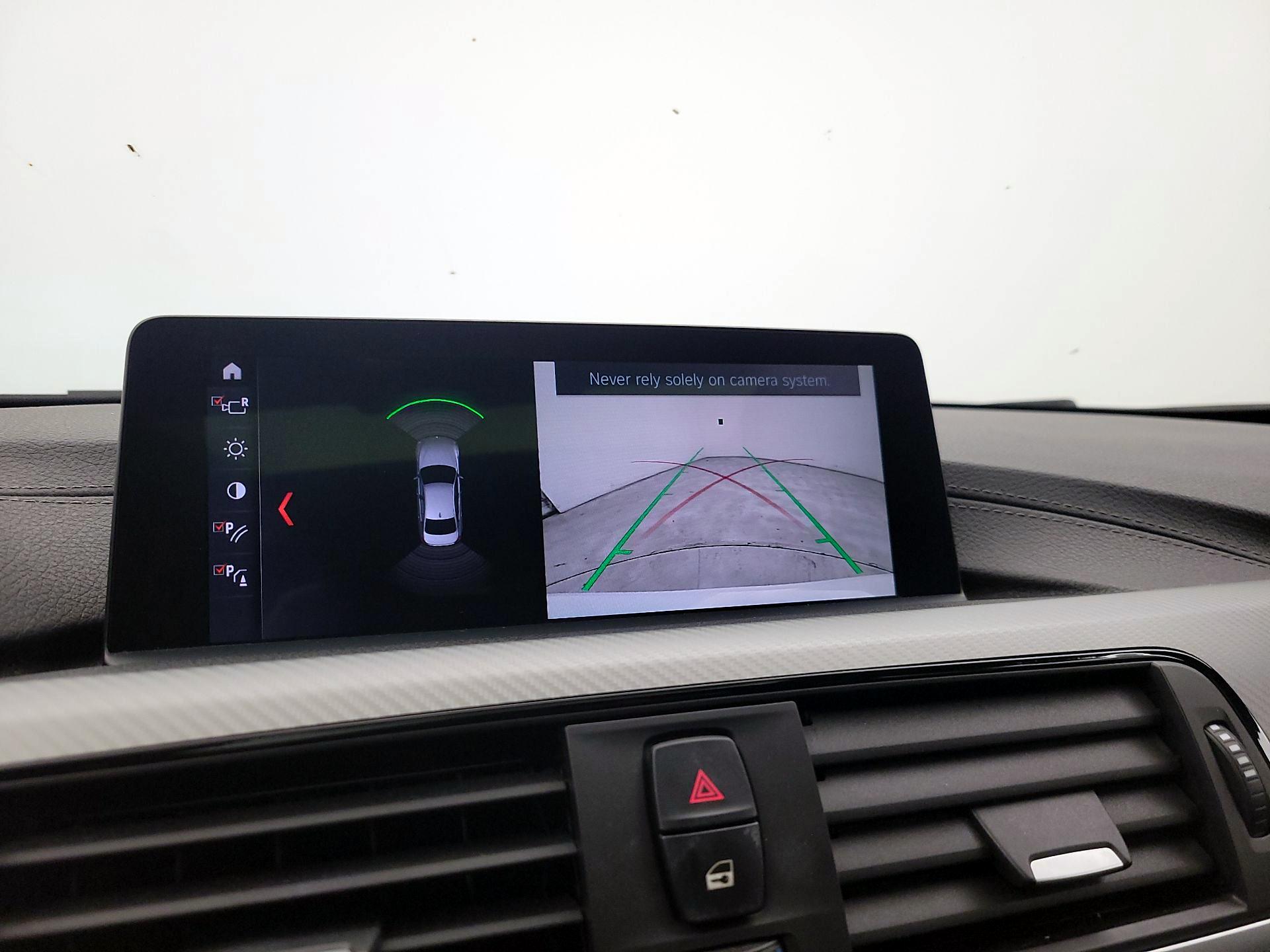 Thumbnail: 2018 BMW 3 Series - 15