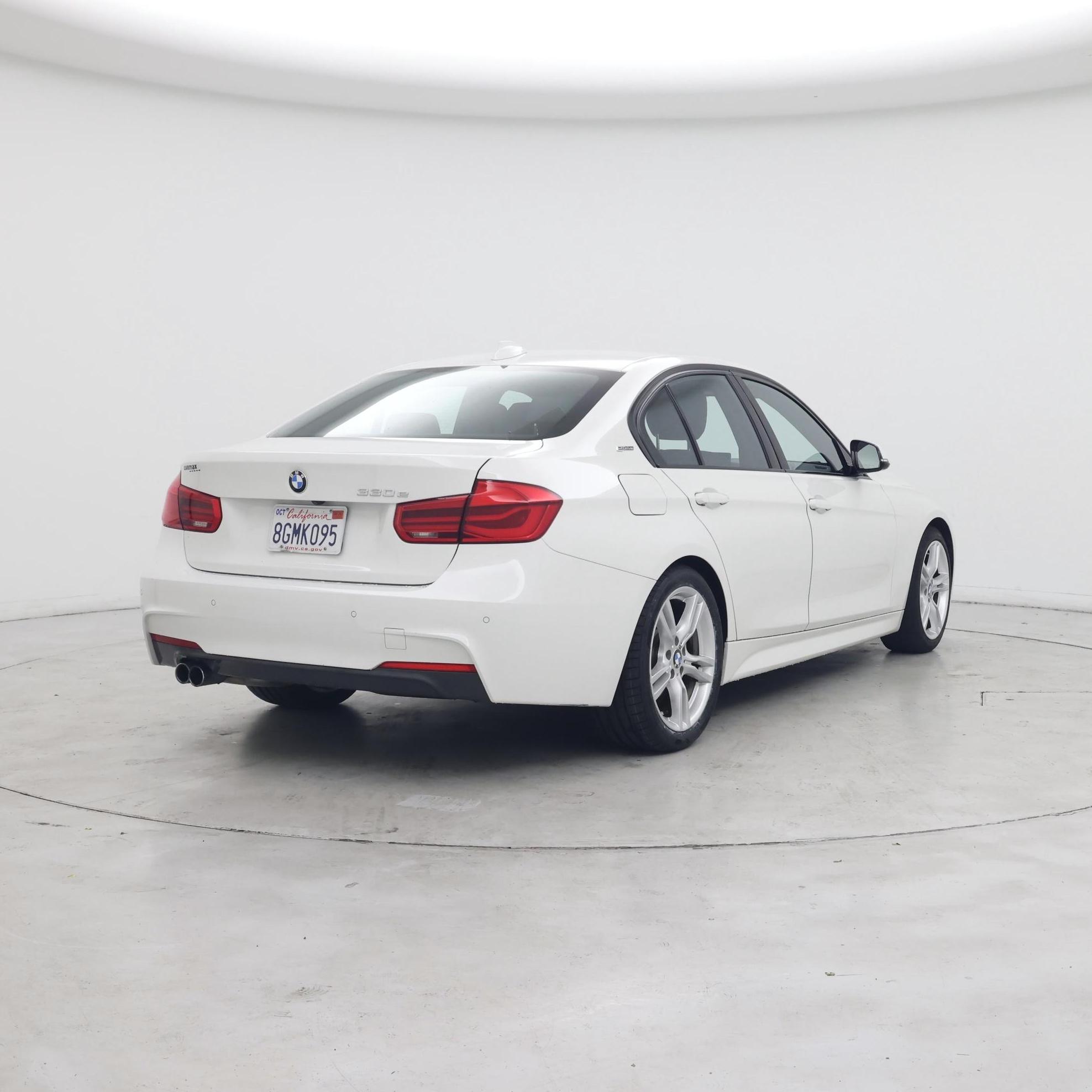 Thumbnail: 2018 BMW 3 Series - 8