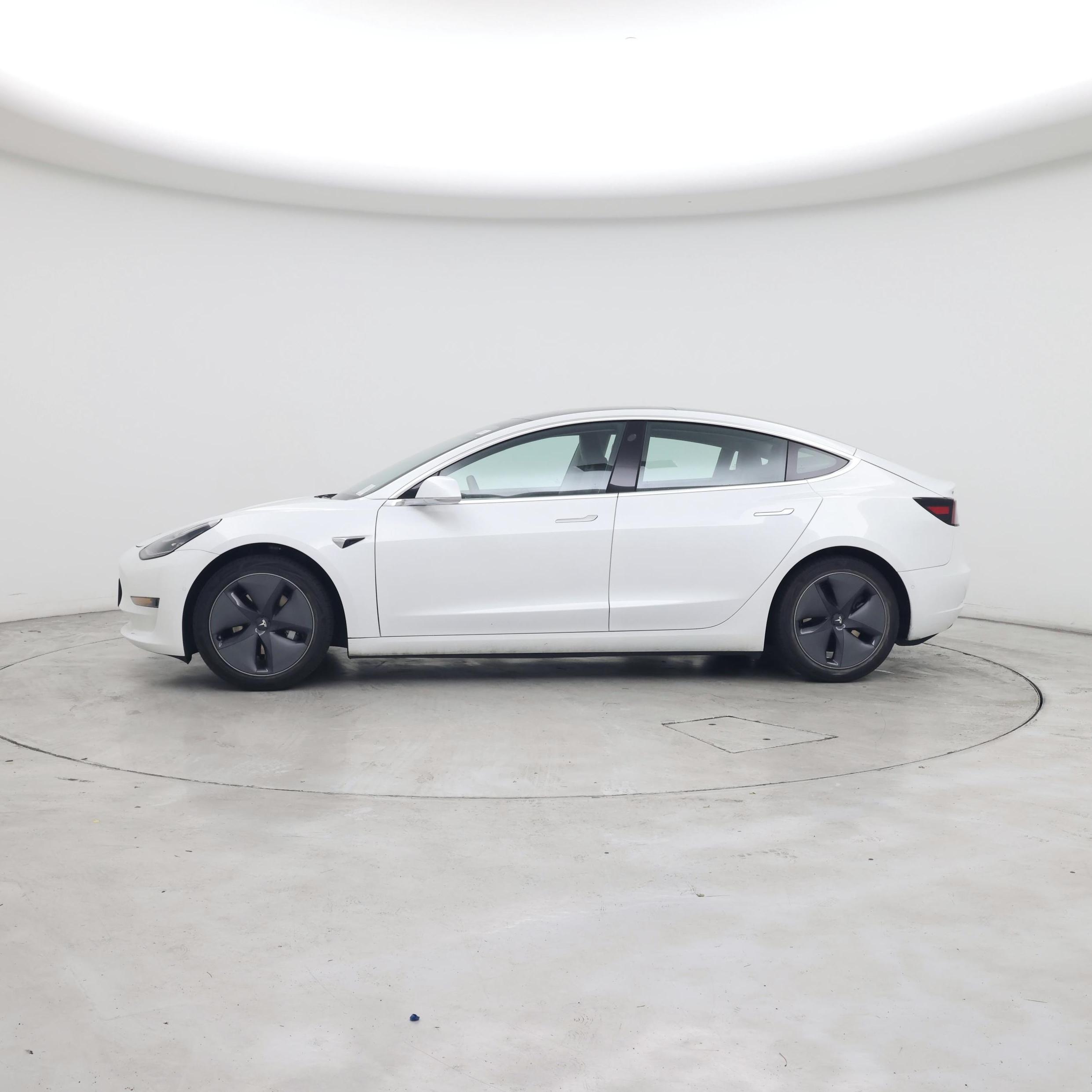 Thumbnail: 2020 Tesla Model 3 - 3