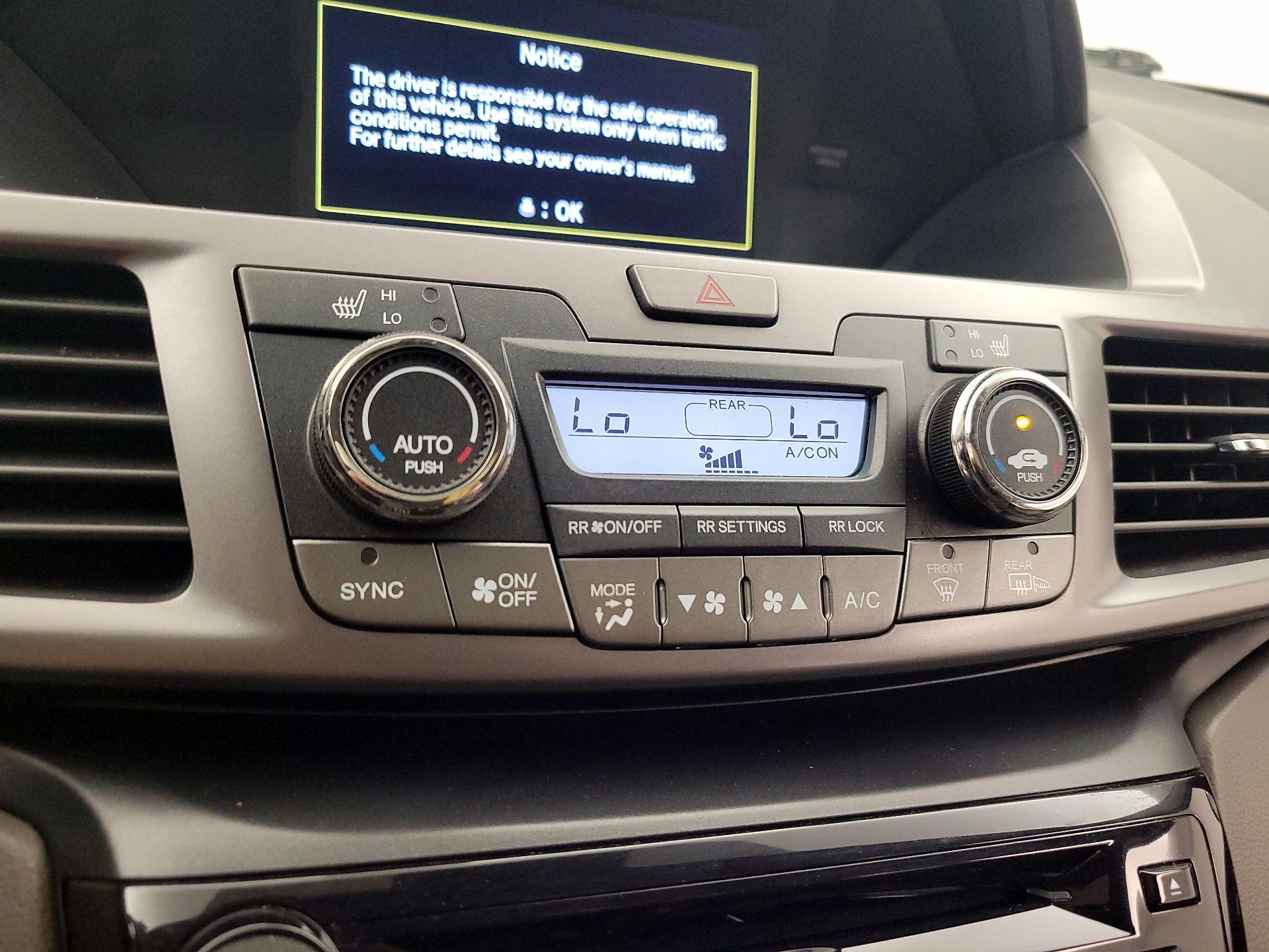 Thumbnail: 2014 Honda Odyssey - 16