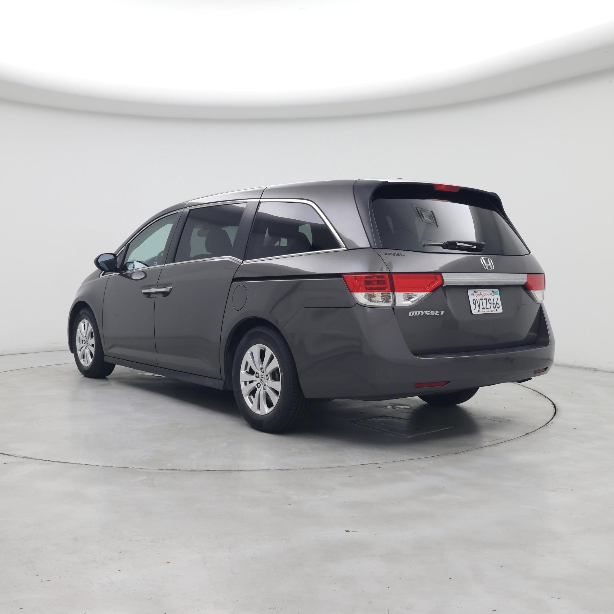 Thumbnail: 2014 Honda Odyssey - 2