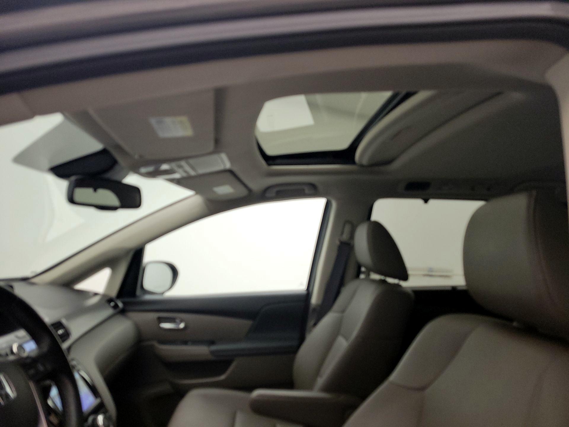 Thumbnail: 2014 Honda Odyssey - 19