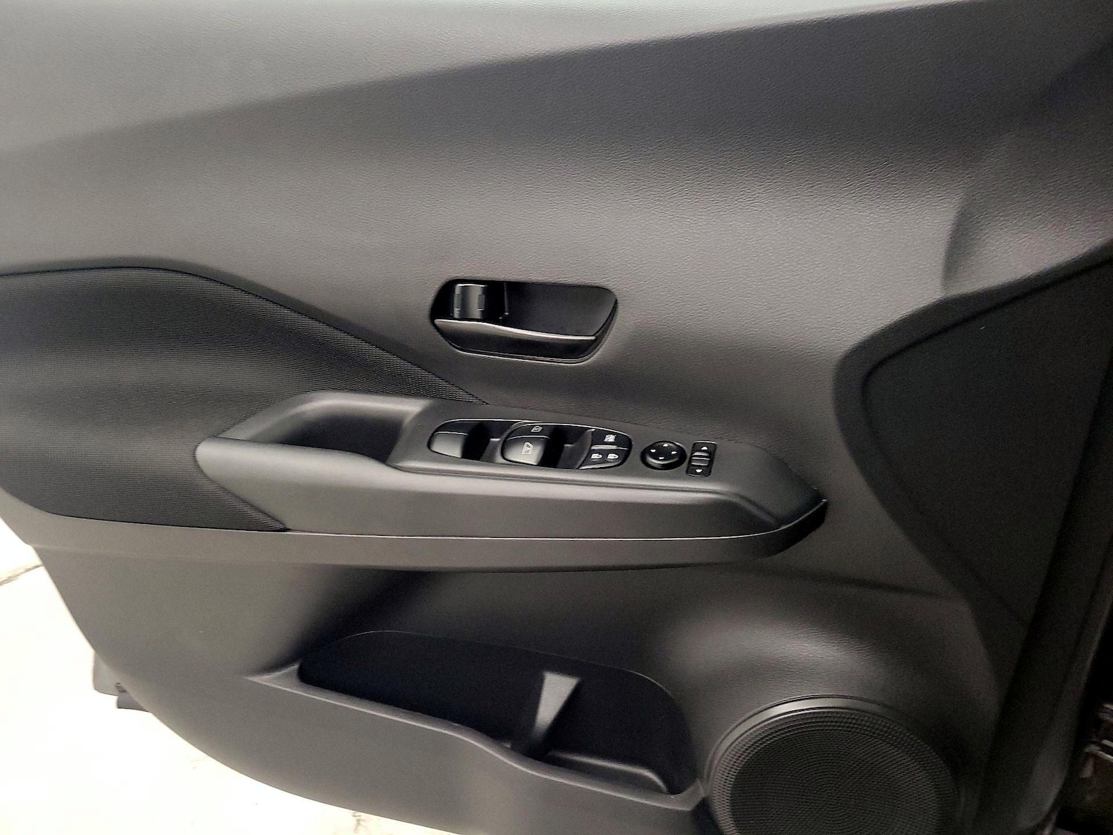 2021 Nissan Kicks S - Photo 11