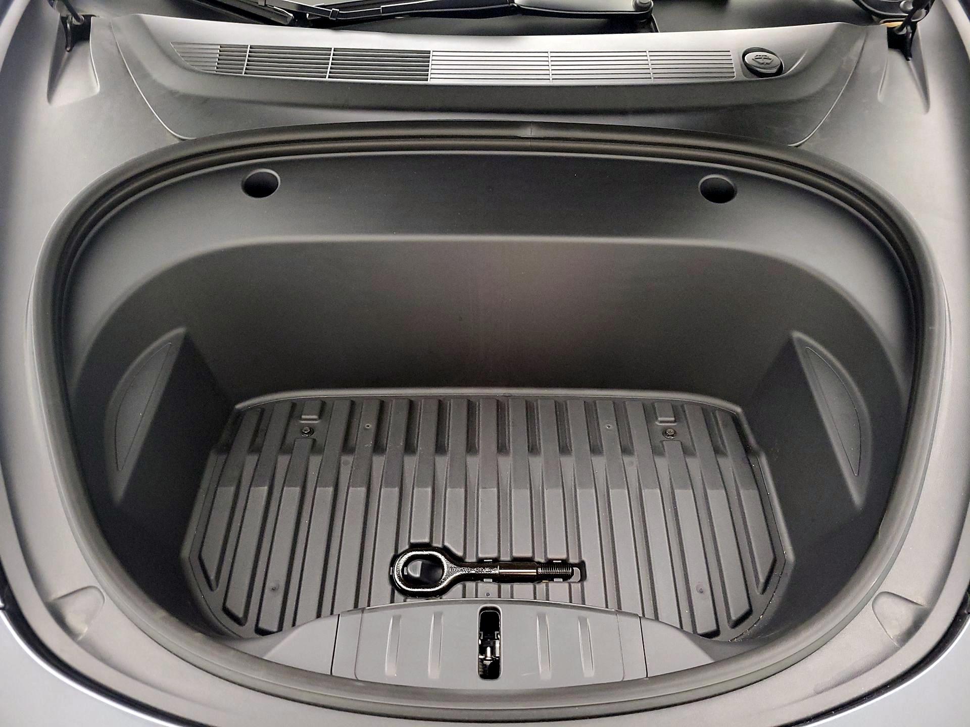 Thumbnail: 2022 Tesla Model 3 - 18