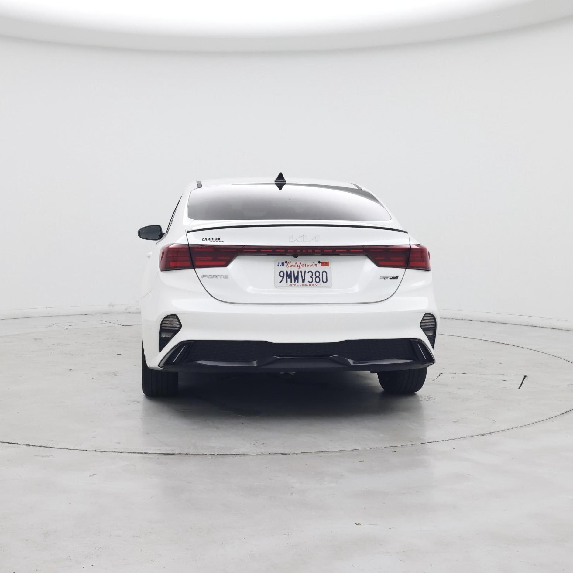 Thumbnail: 2022 Kia Forte - 6