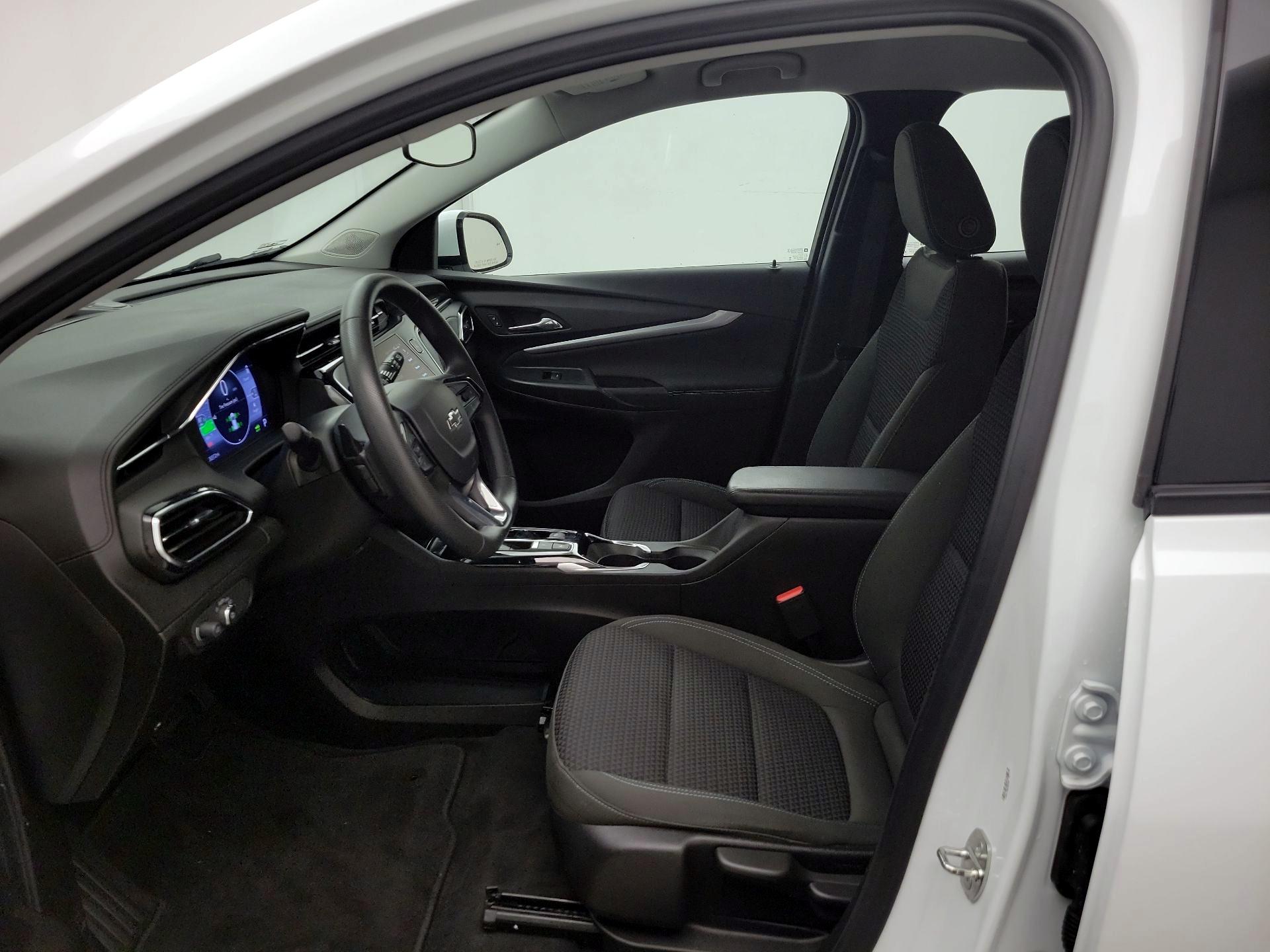 Thumbnail: 2023 Chevrolet Bolt EUV - 11