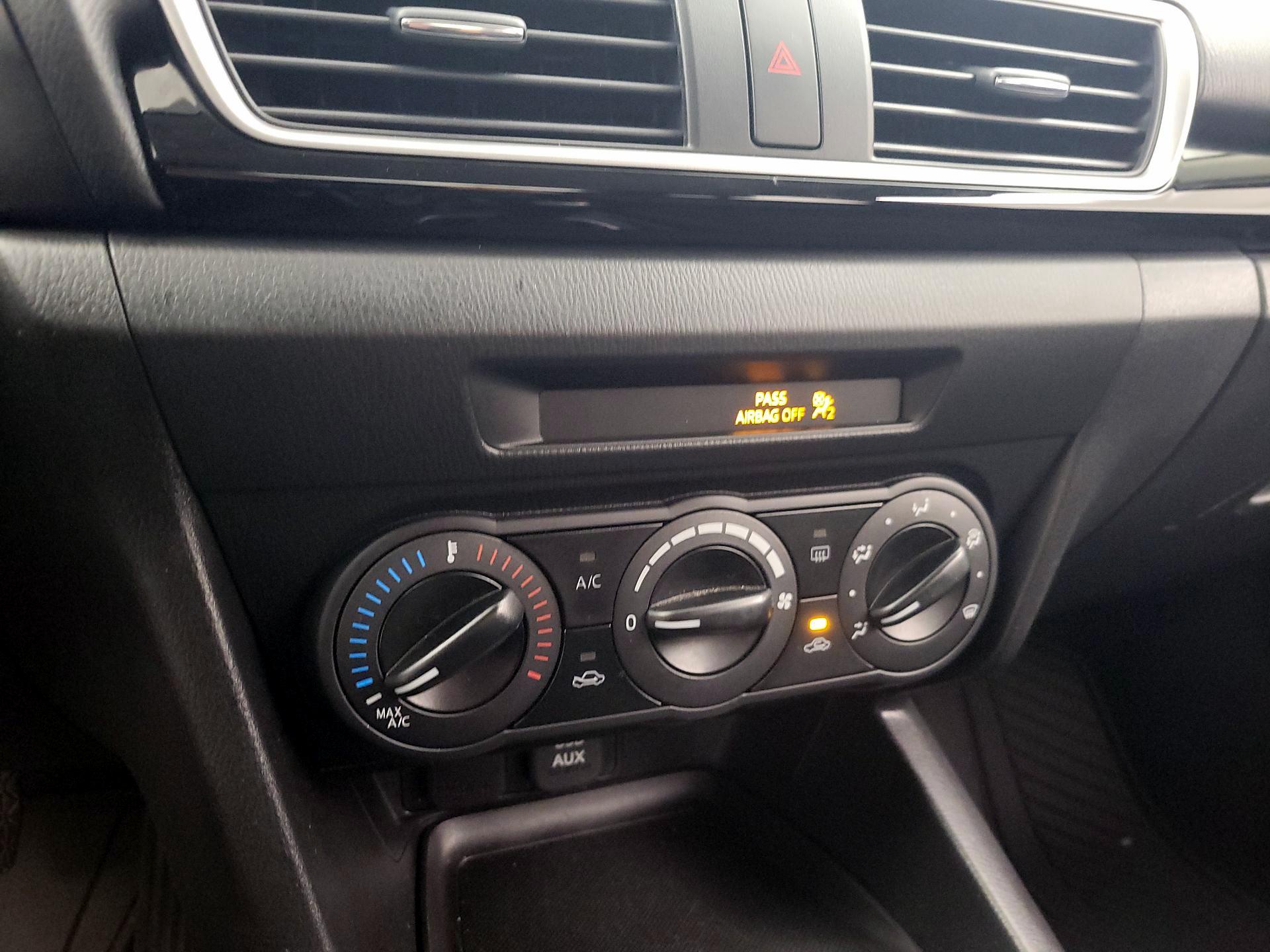 Thumbnail: 2014 Mazda Mazda3 - 15
