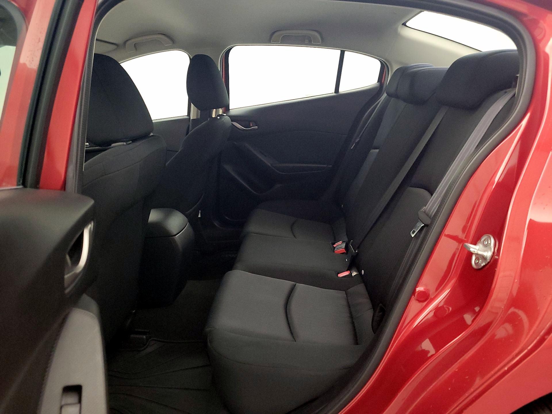 Thumbnail: 2014 Mazda Mazda3 - 18