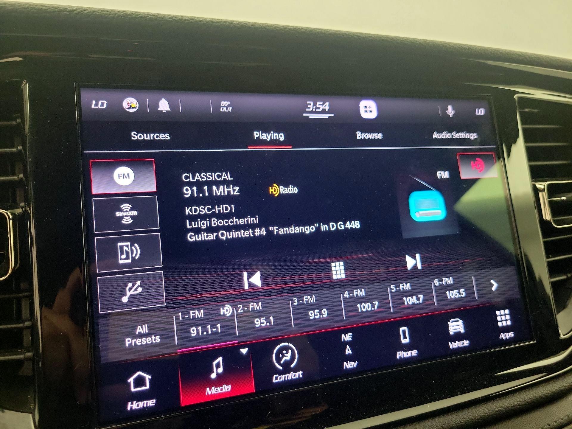 Thumbnail: 2021 Dodge Durango - 16