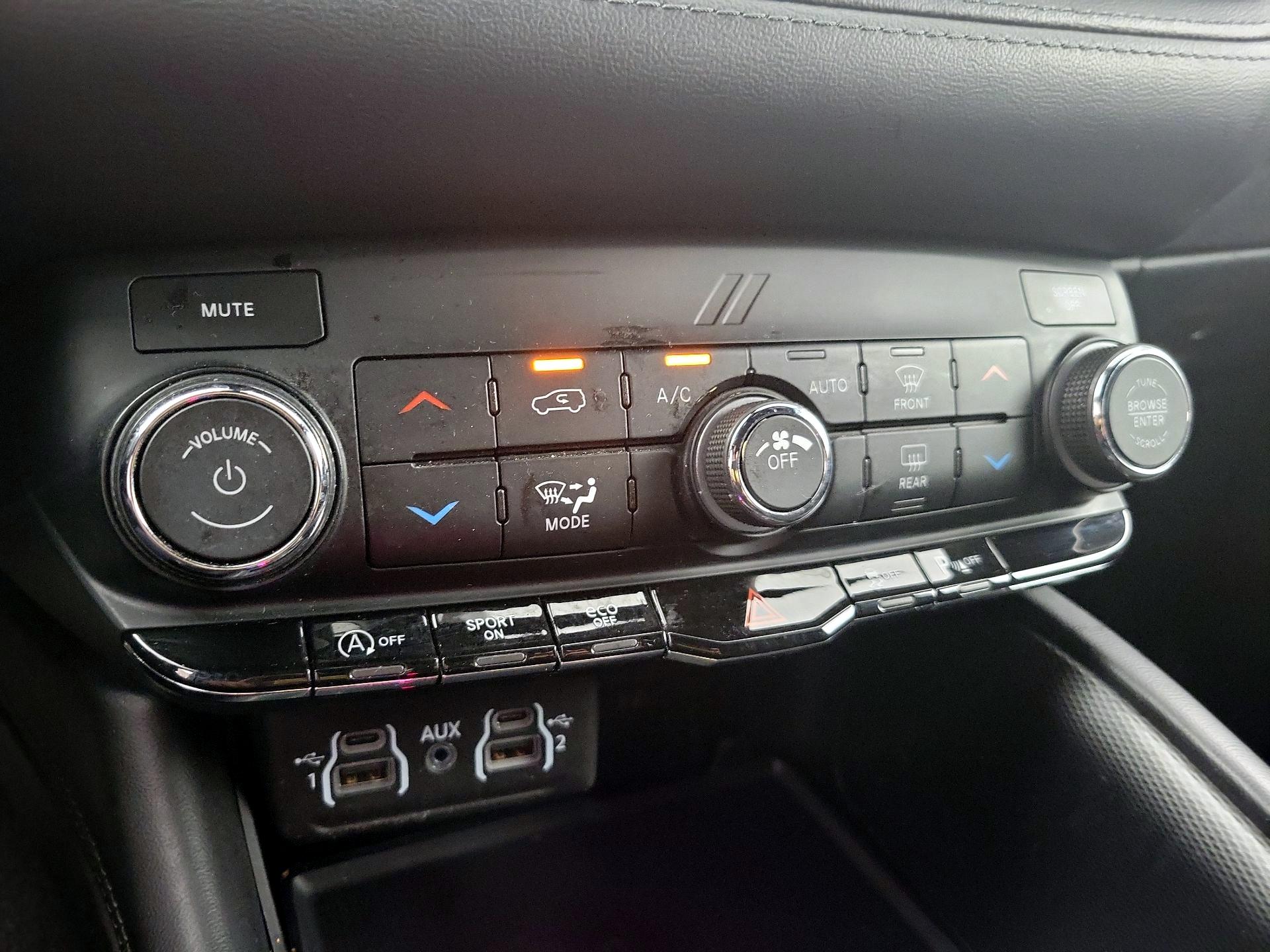 Thumbnail: 2021 Dodge Durango - 17
