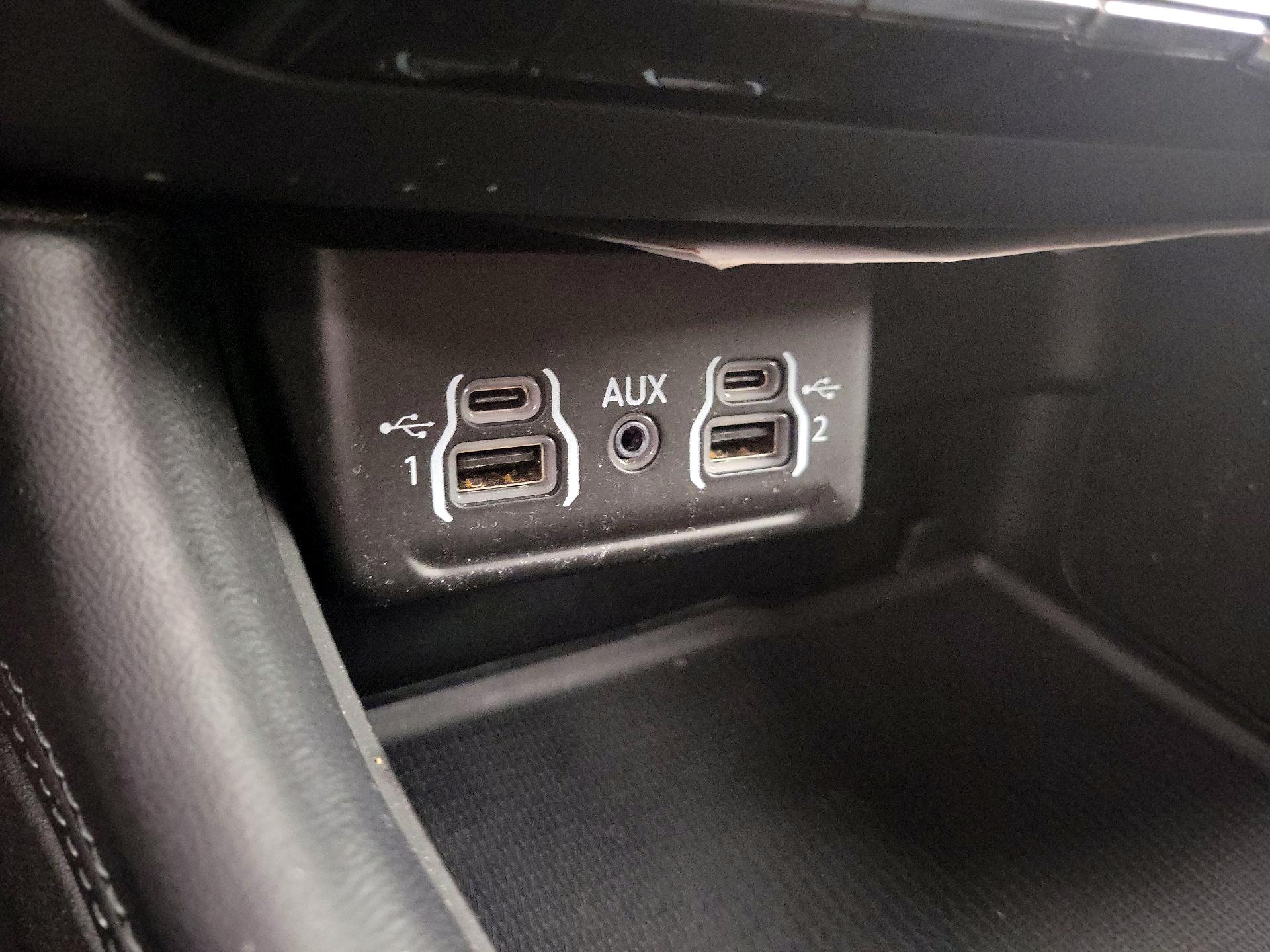 Thumbnail: 2021 Dodge Durango - 19