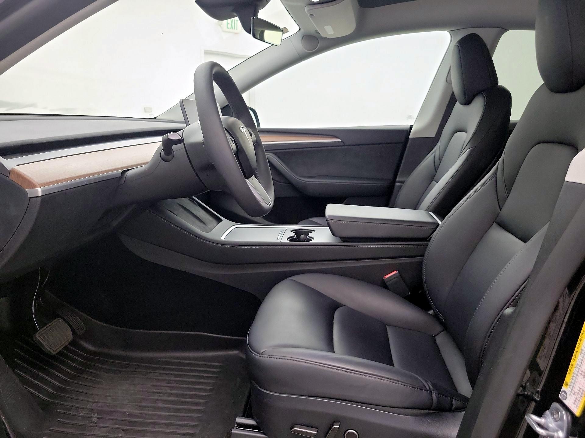 Thumbnail: 2024 Tesla Model Y - 11