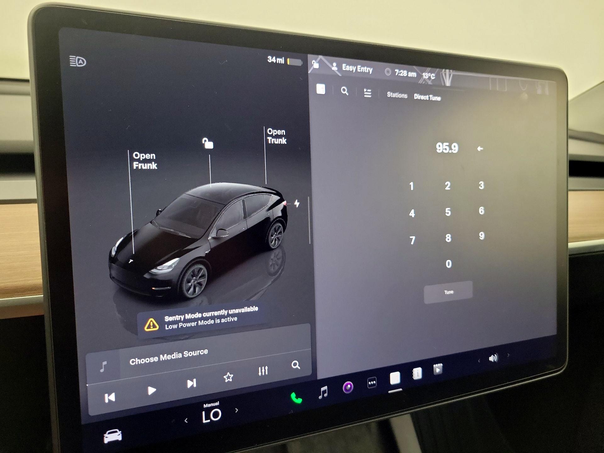 Thumbnail: 2024 Tesla Model Y - 15