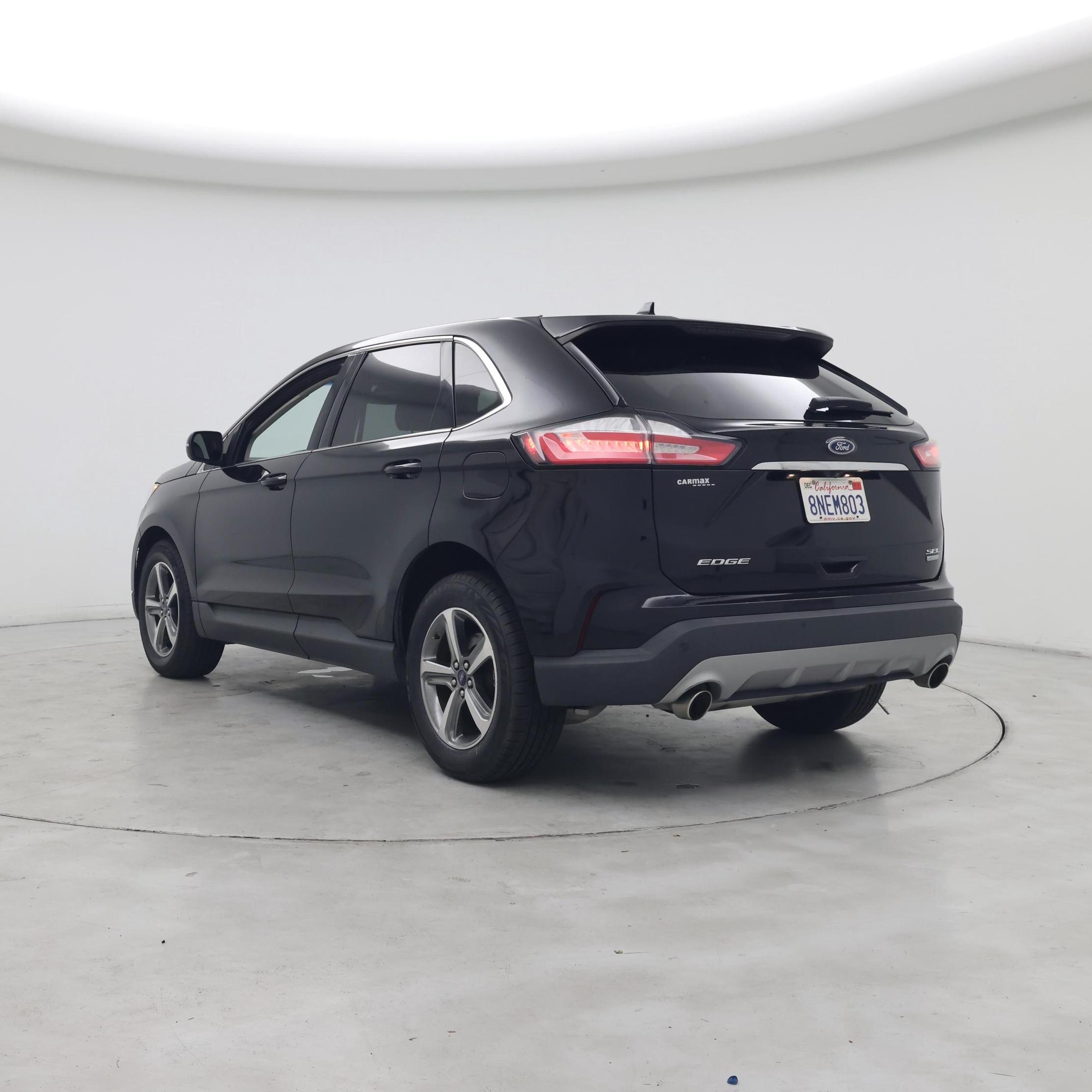 Thumbnail: 2019 Ford Edge - 2