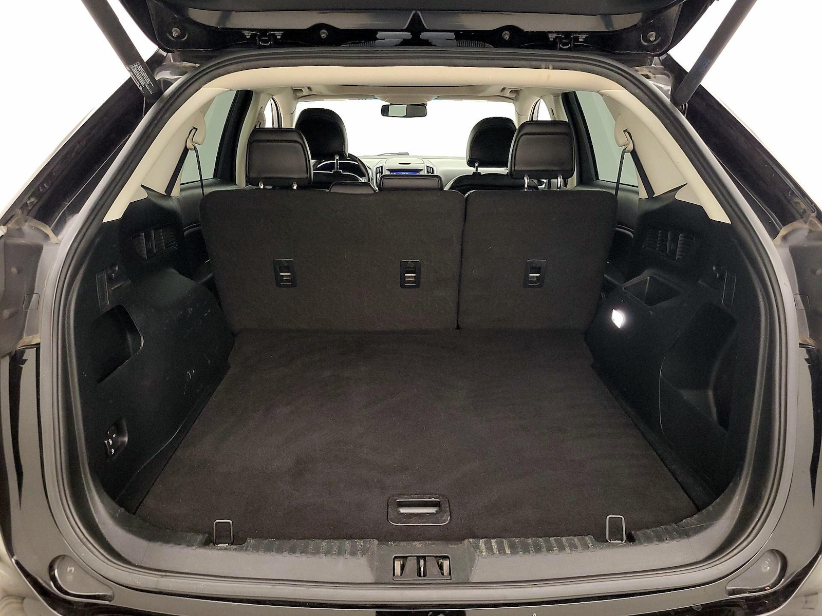 2019 Ford Edge SEL - Photo 23