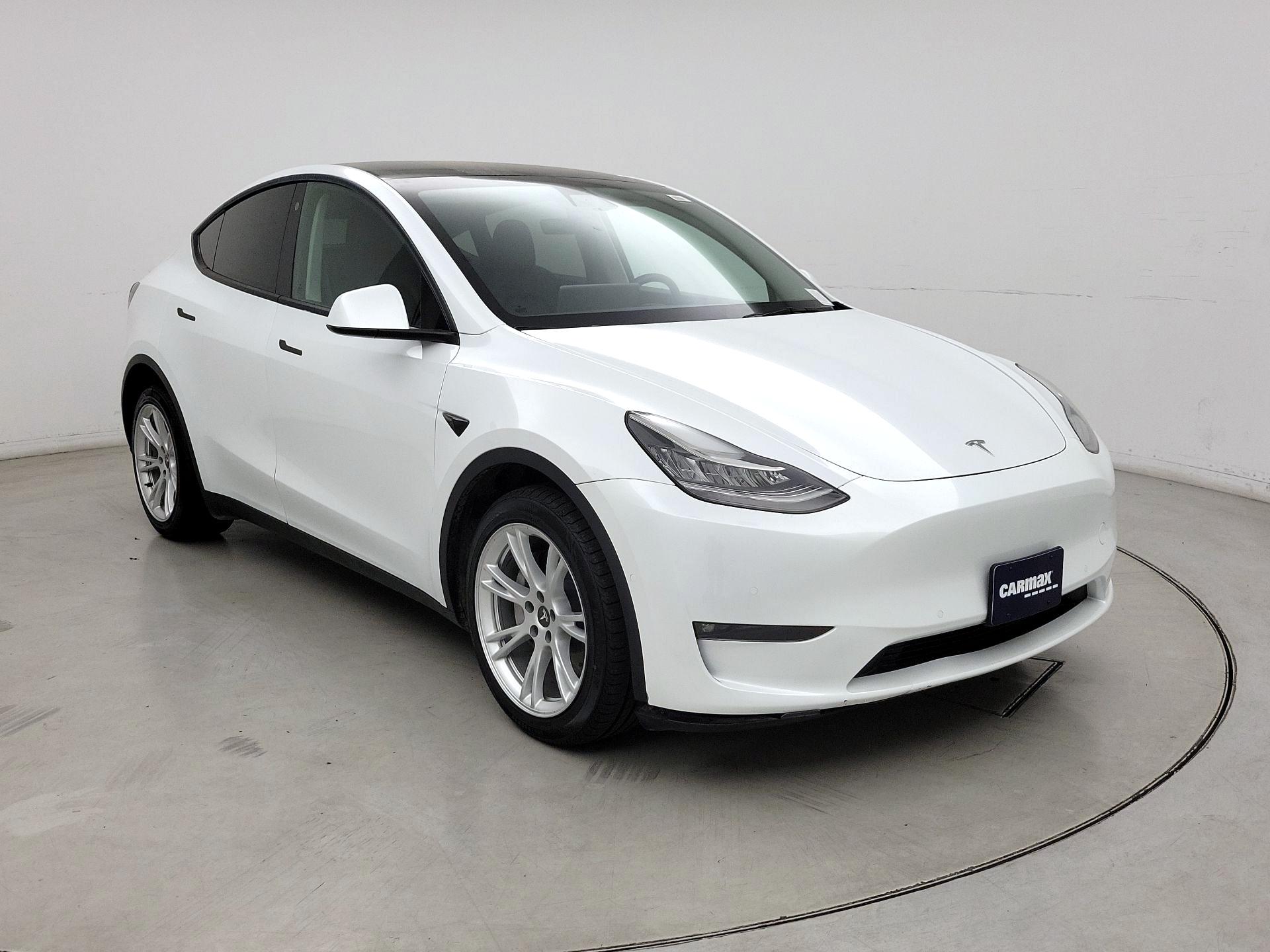 Thumbnail: 2022 Tesla Model Y - 1