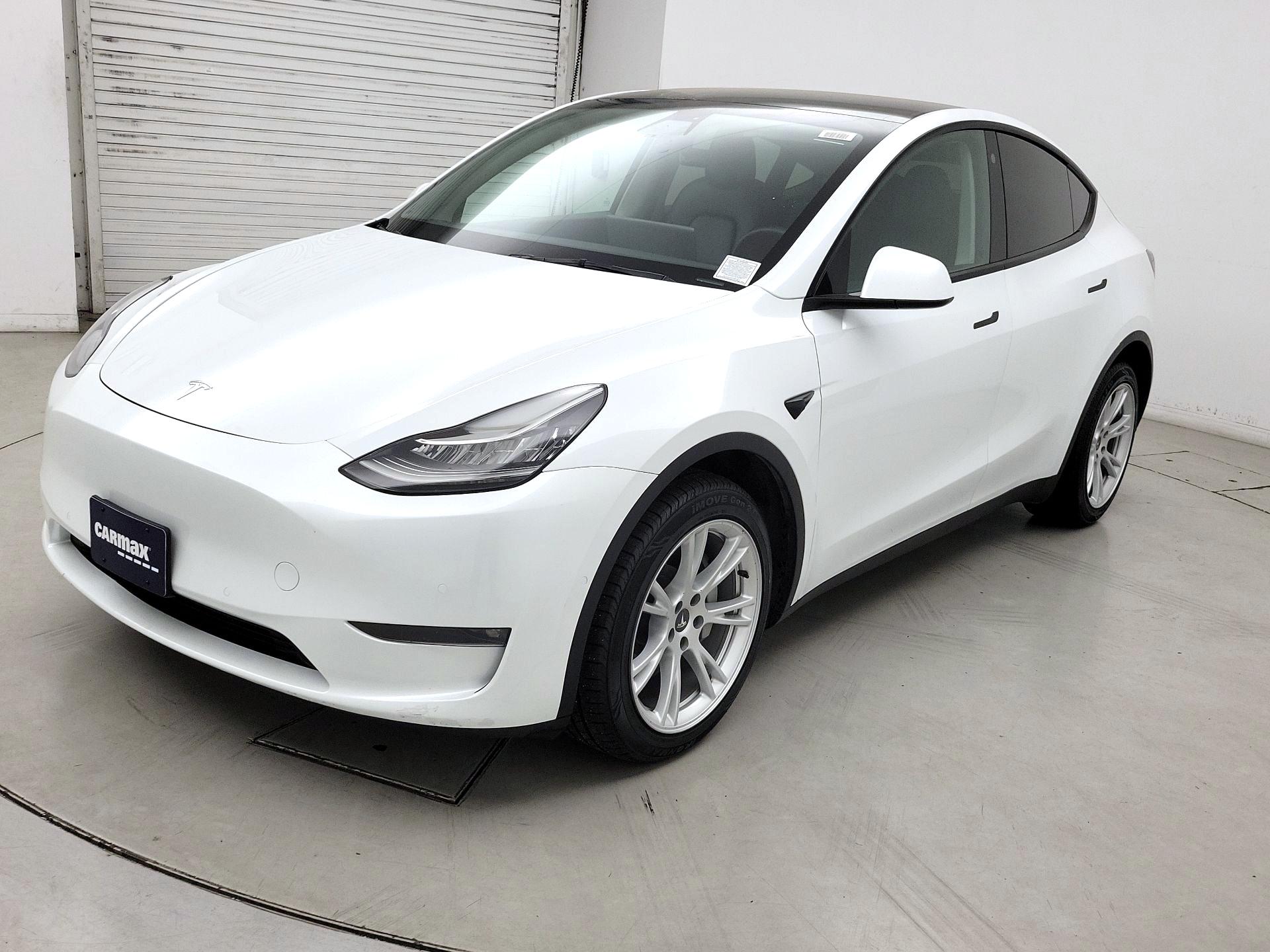 Thumbnail: 2022 Tesla Model Y - 3