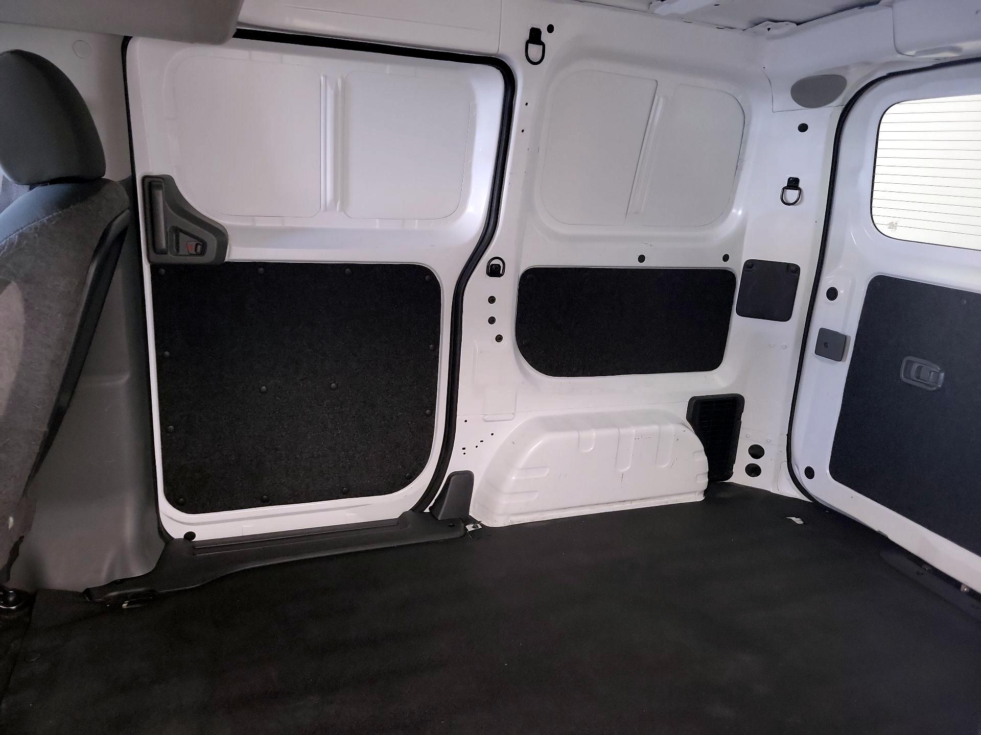 Thumbnail: 2020 Nissan NV200 - 19