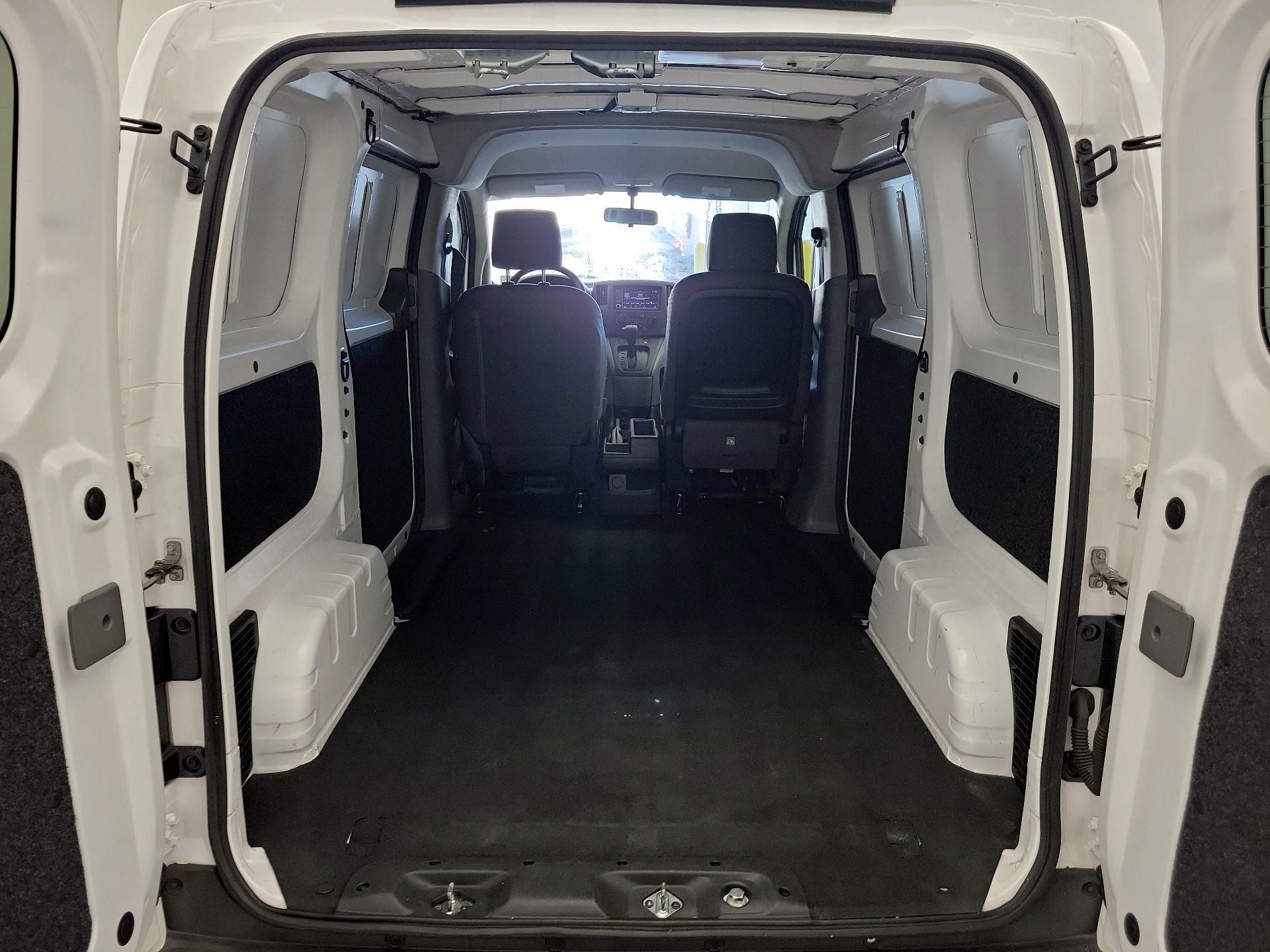 Thumbnail: 2020 Nissan NV200 - 20