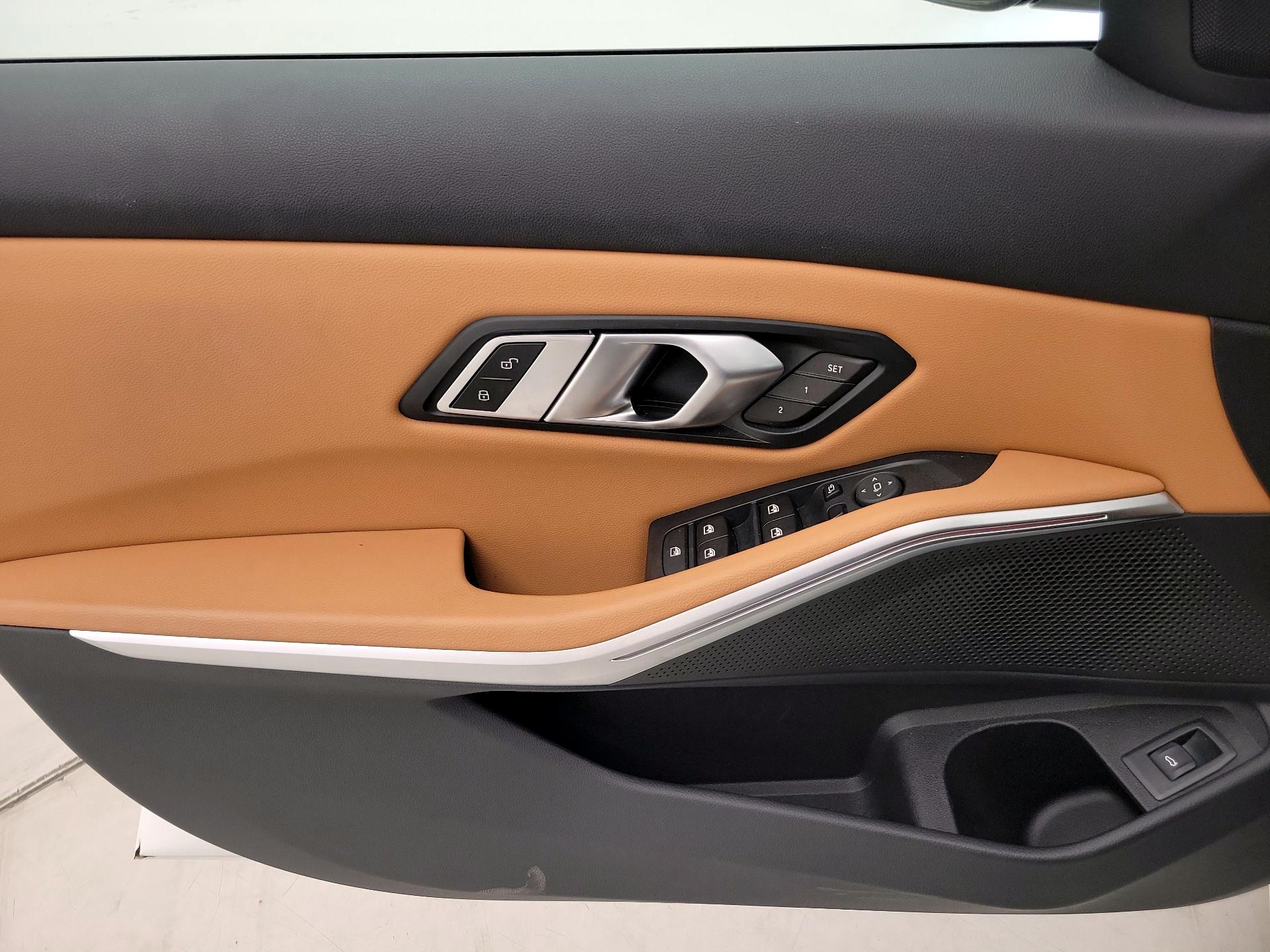 Thumbnail: 2022 BMW 3 Series - 12