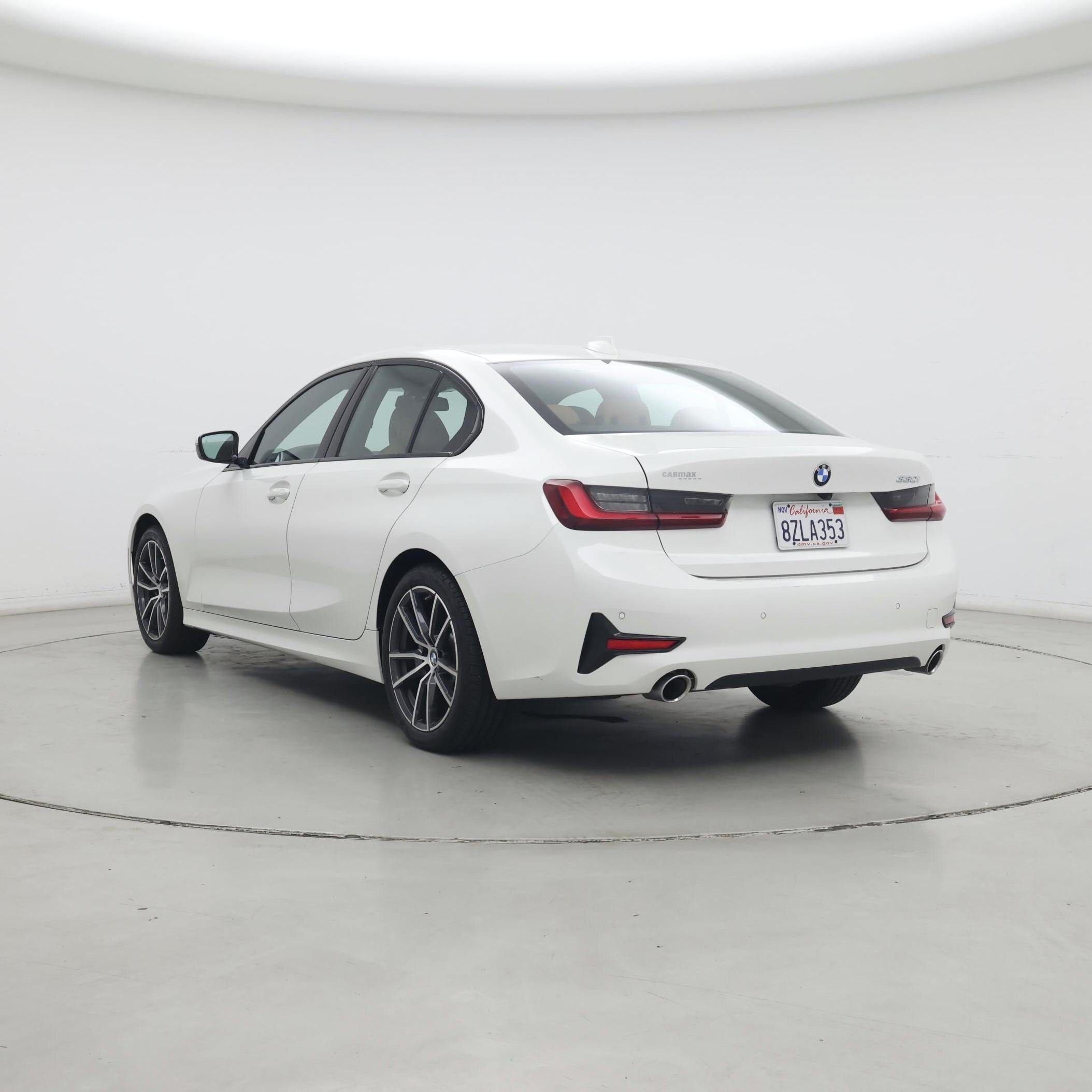 Thumbnail: 2022 BMW 3 Series - 2