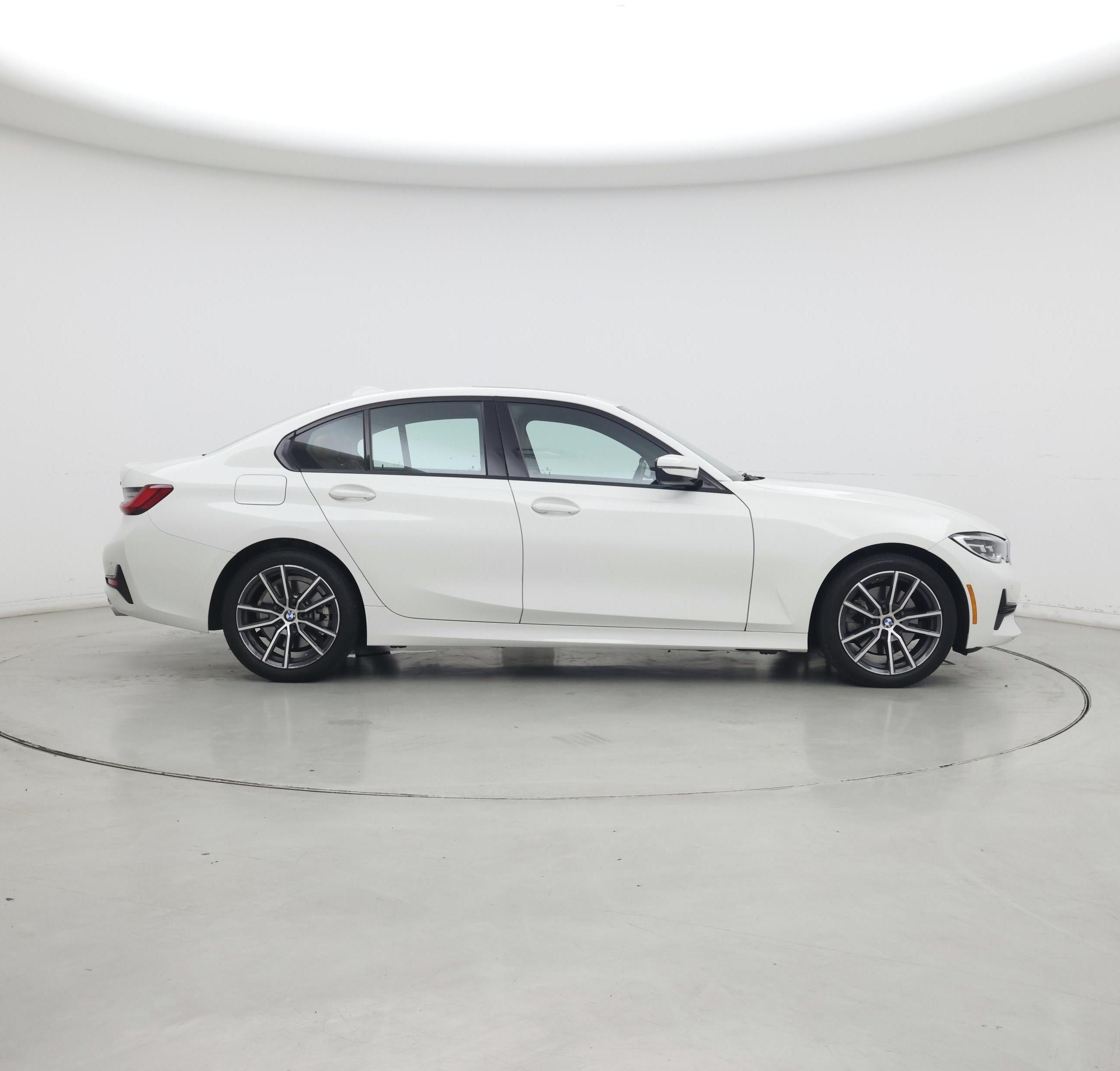 Thumbnail: 2022 BMW 3 Series - 7