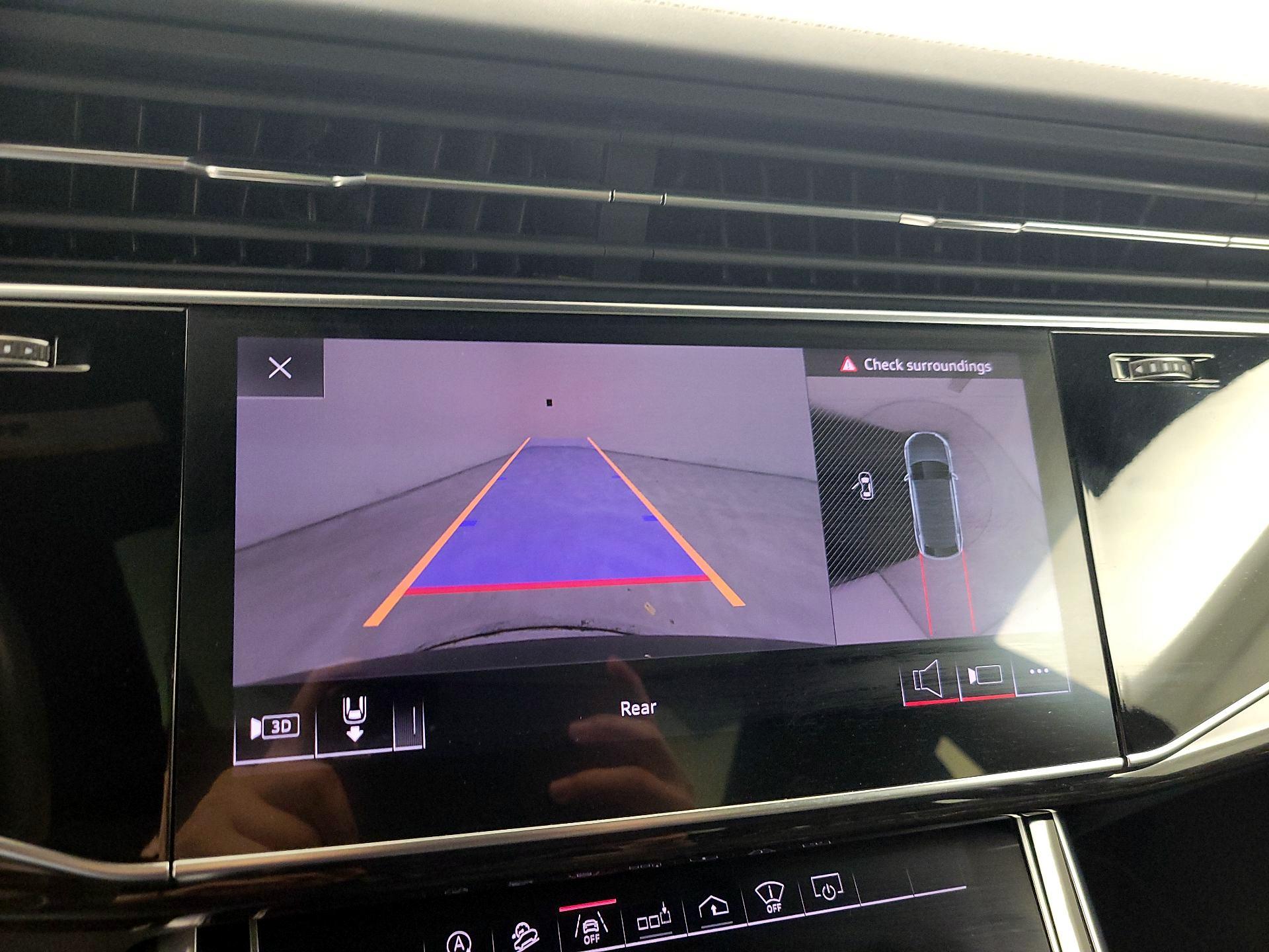 Thumbnail: 2019 Audi Q8 - 15
