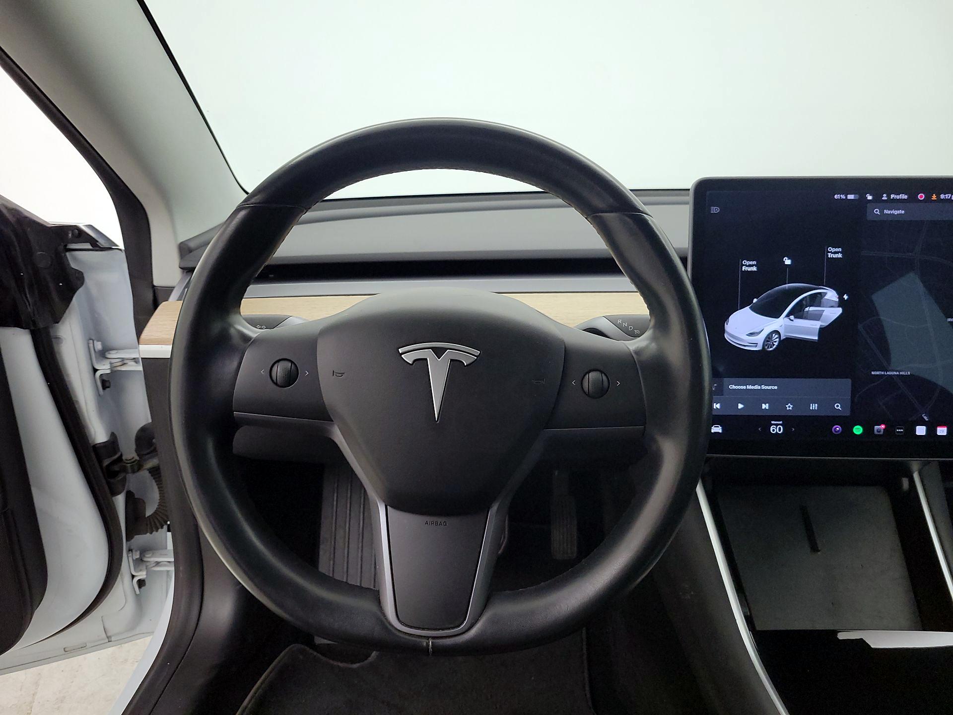 Thumbnail: 2019 Tesla Model 3 - 10