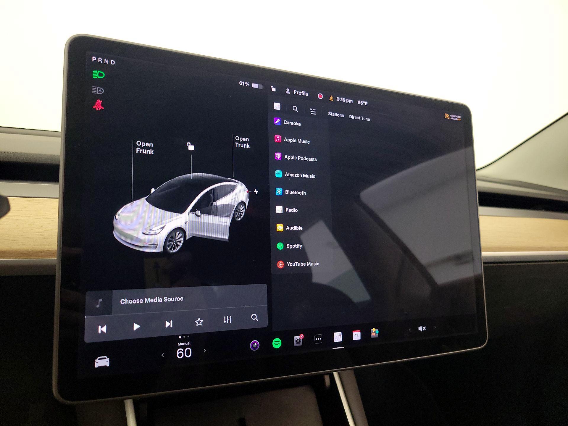 Thumbnail: 2019 Tesla Model 3 - 15