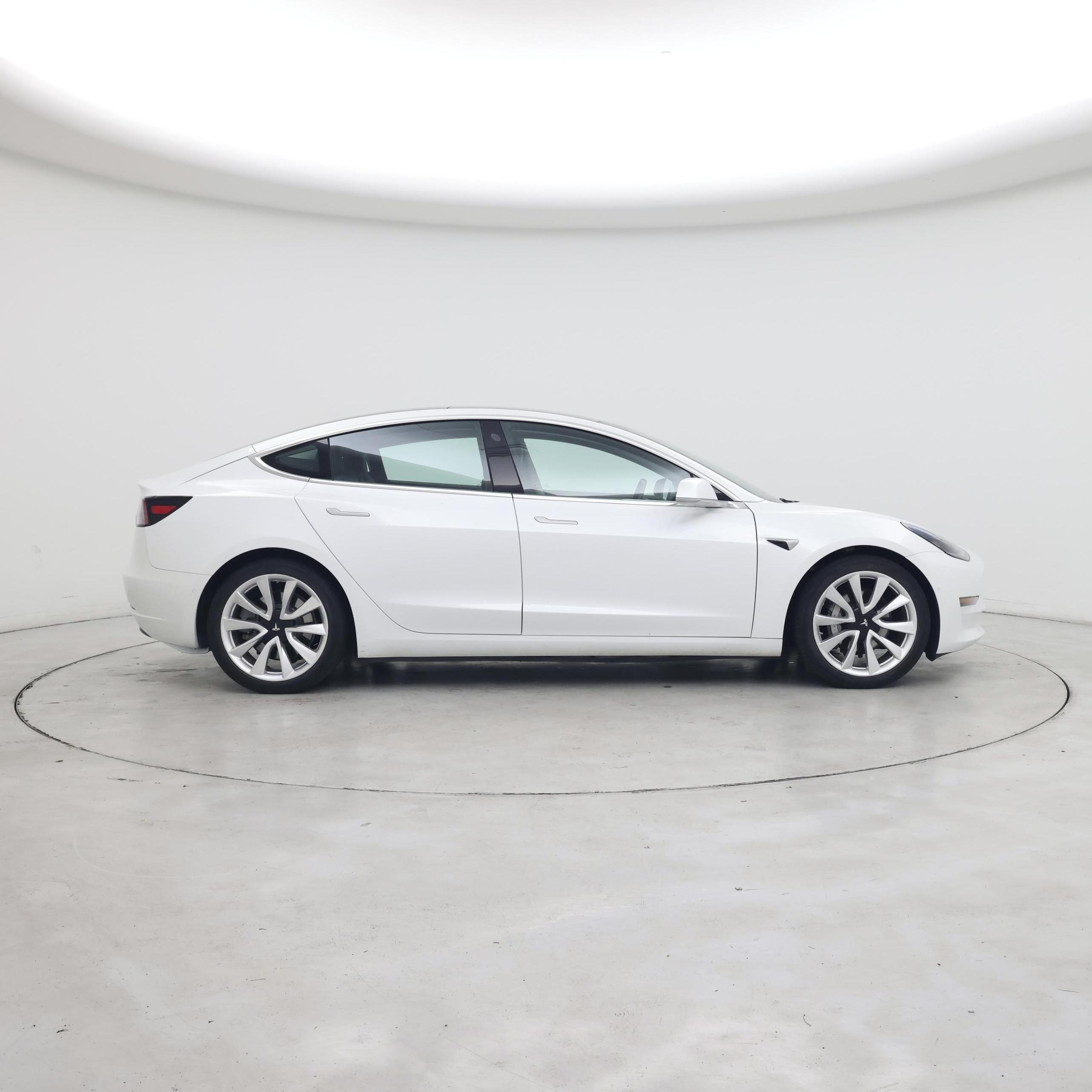 Thumbnail: 2019 Tesla Model 3 - 7