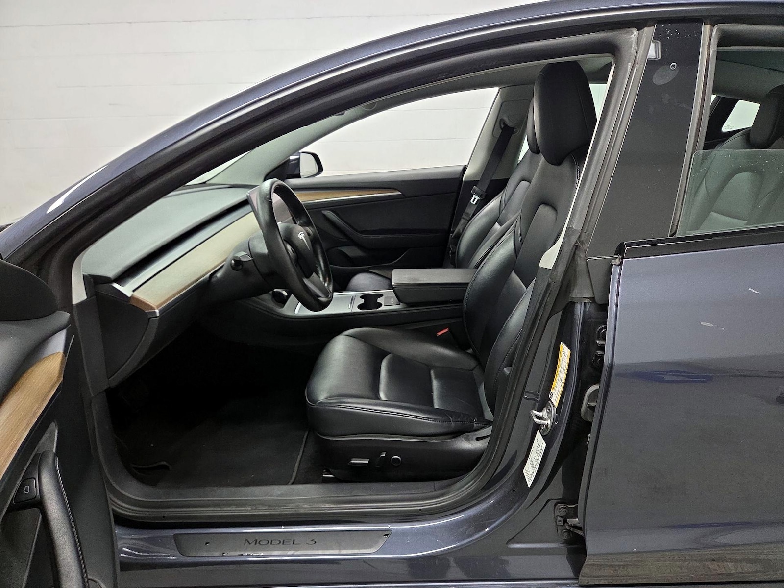 2022 Tesla Model 3 Long Range - Photo 10