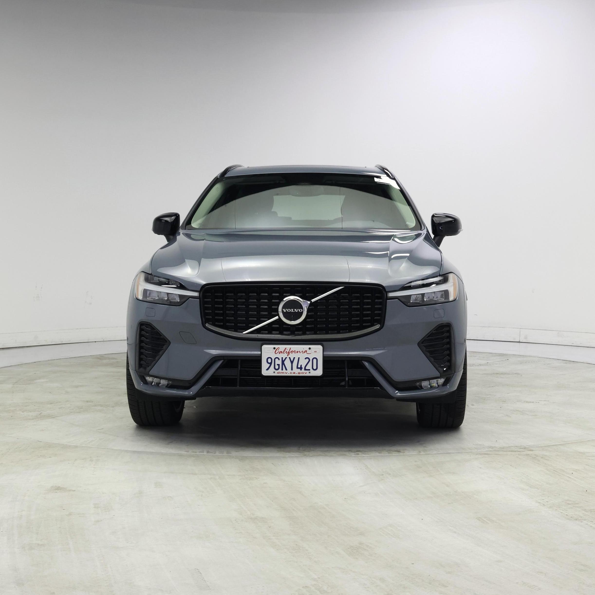 Thumbnail: 2023 Volvo XC60 - 5