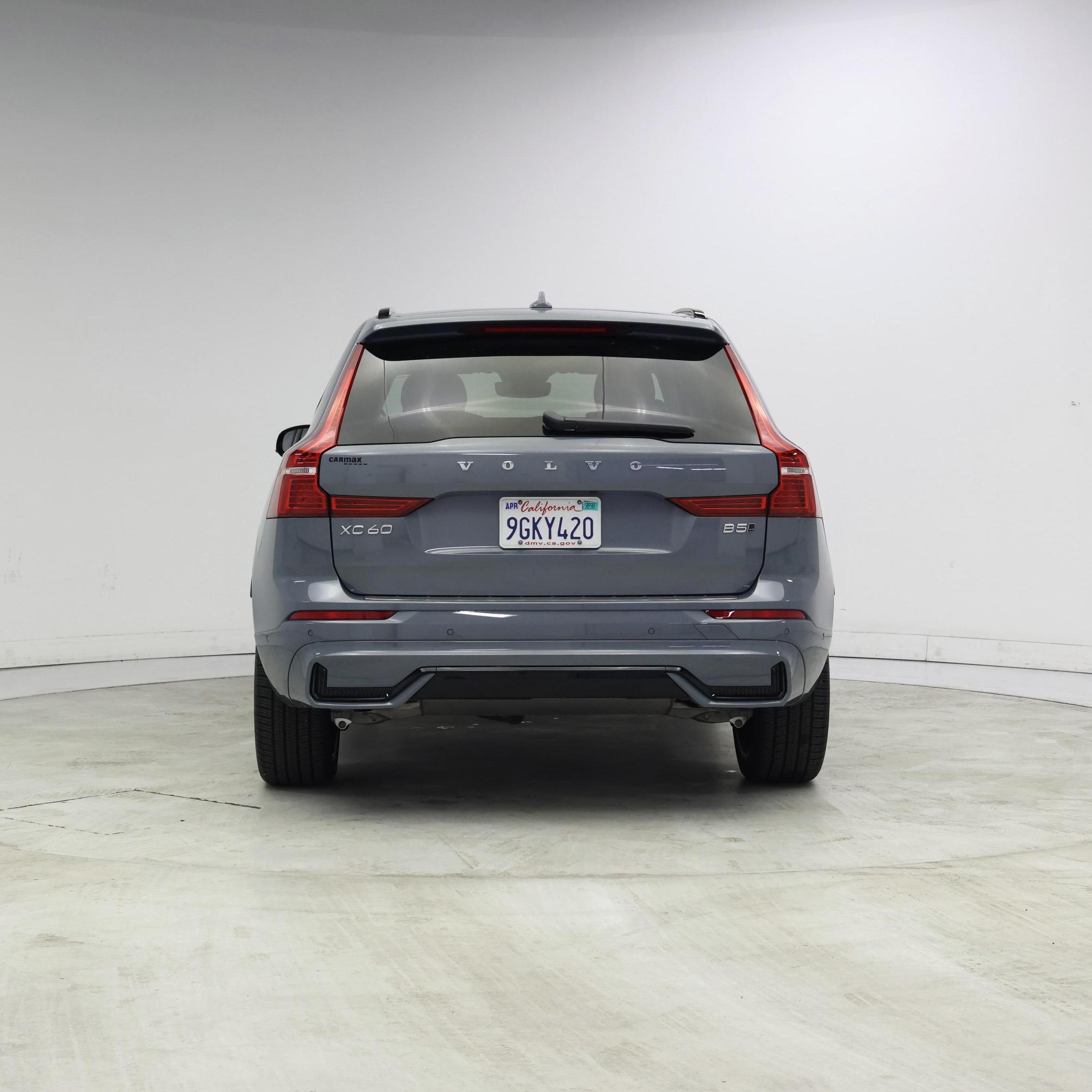 Thumbnail: 2023 Volvo XC60 - 6