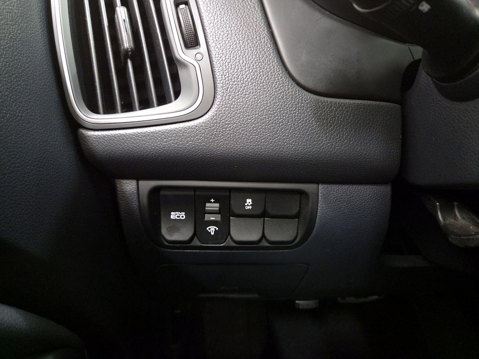 2017 Kia Rio 5-Door SX - Photo 14