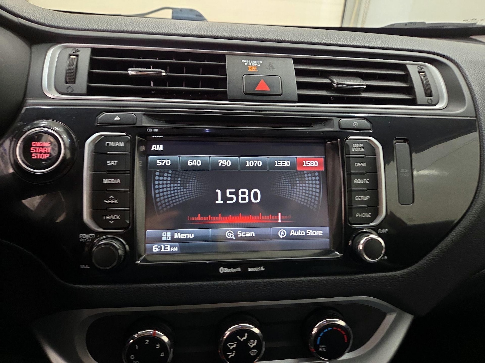 2017 Kia Rio 5-Door SX - Photo 16