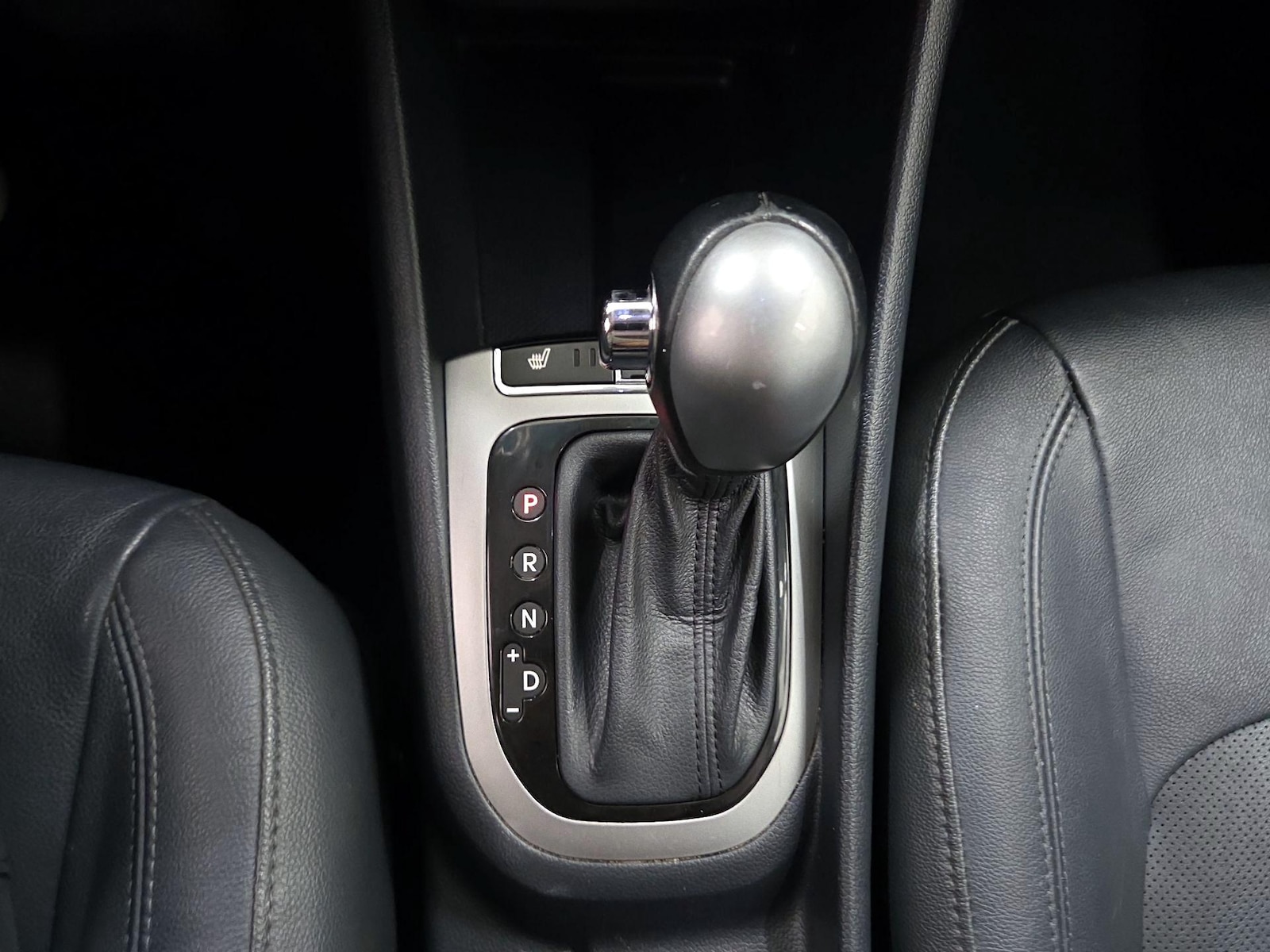2017 Kia Rio 5-Door SX - Photo 18