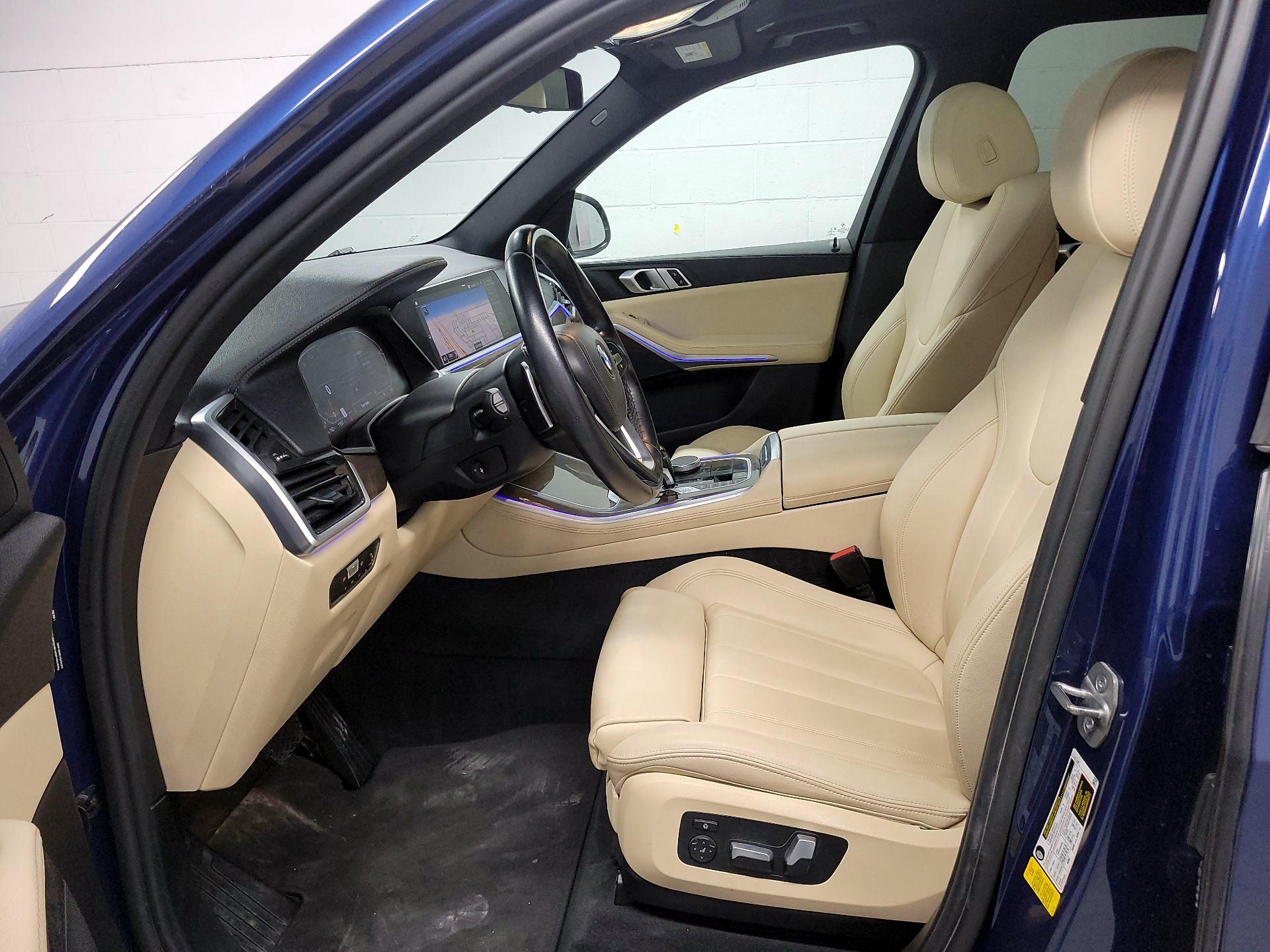 Thumbnail: 2022 BMW X5 - 9