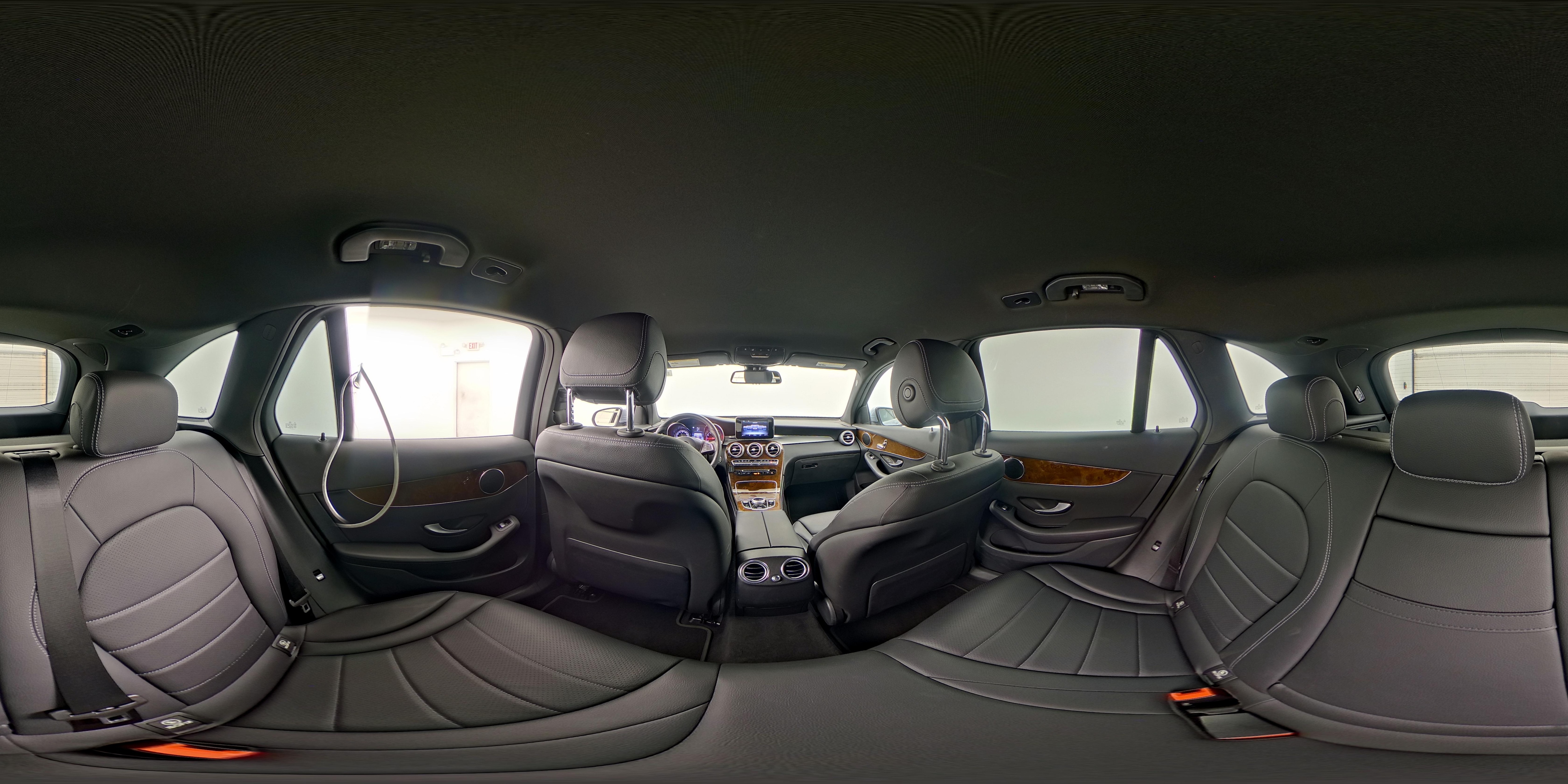 2017 Mercedes-Benz GLC GLC300 - Photo 24