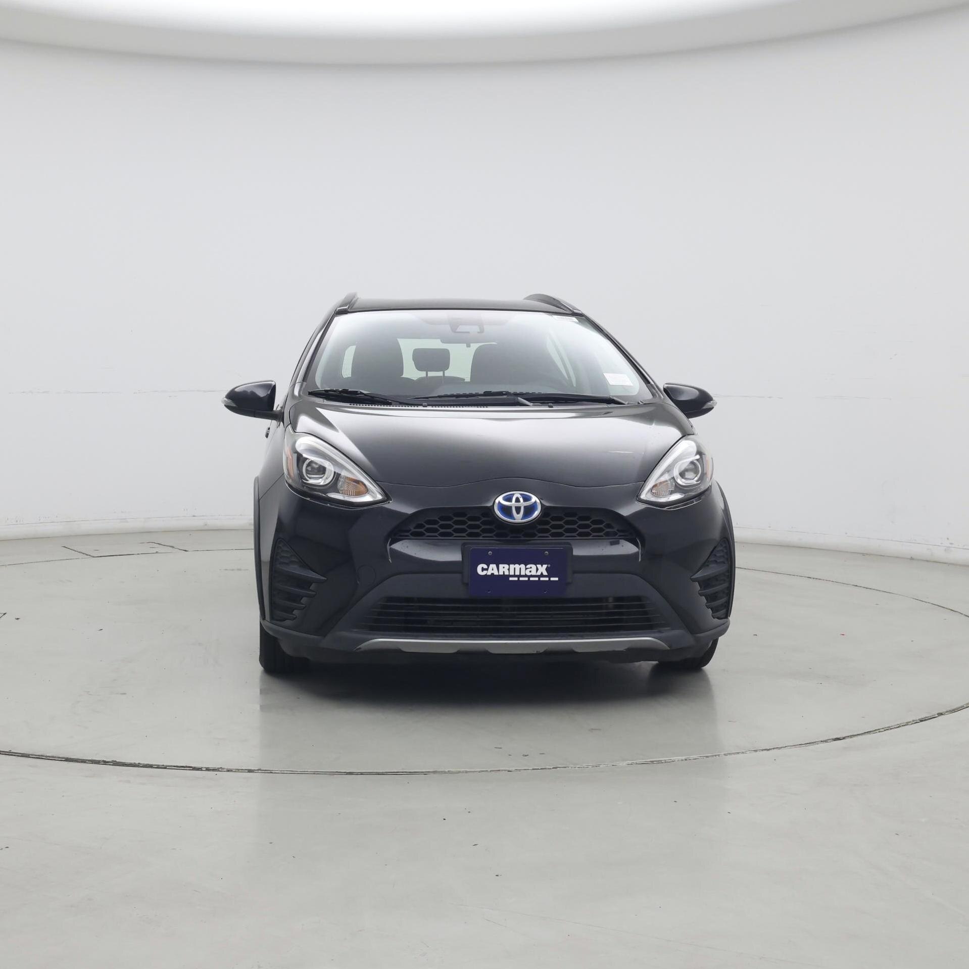 Thumbnail: 2019 Toyota Prius c - 5