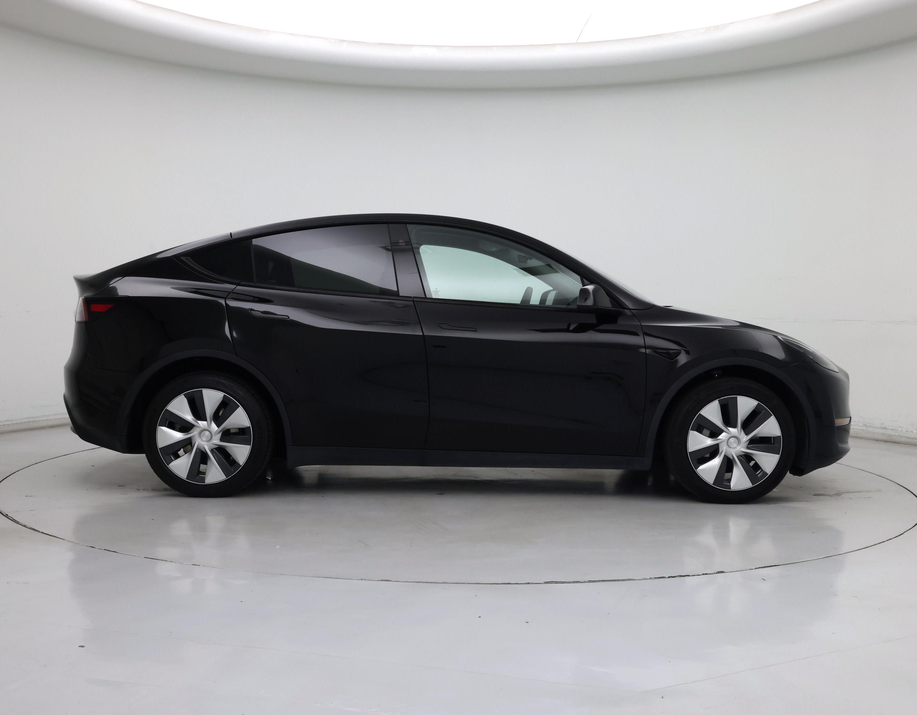 Thumbnail: 2023 Tesla Model Y - 7