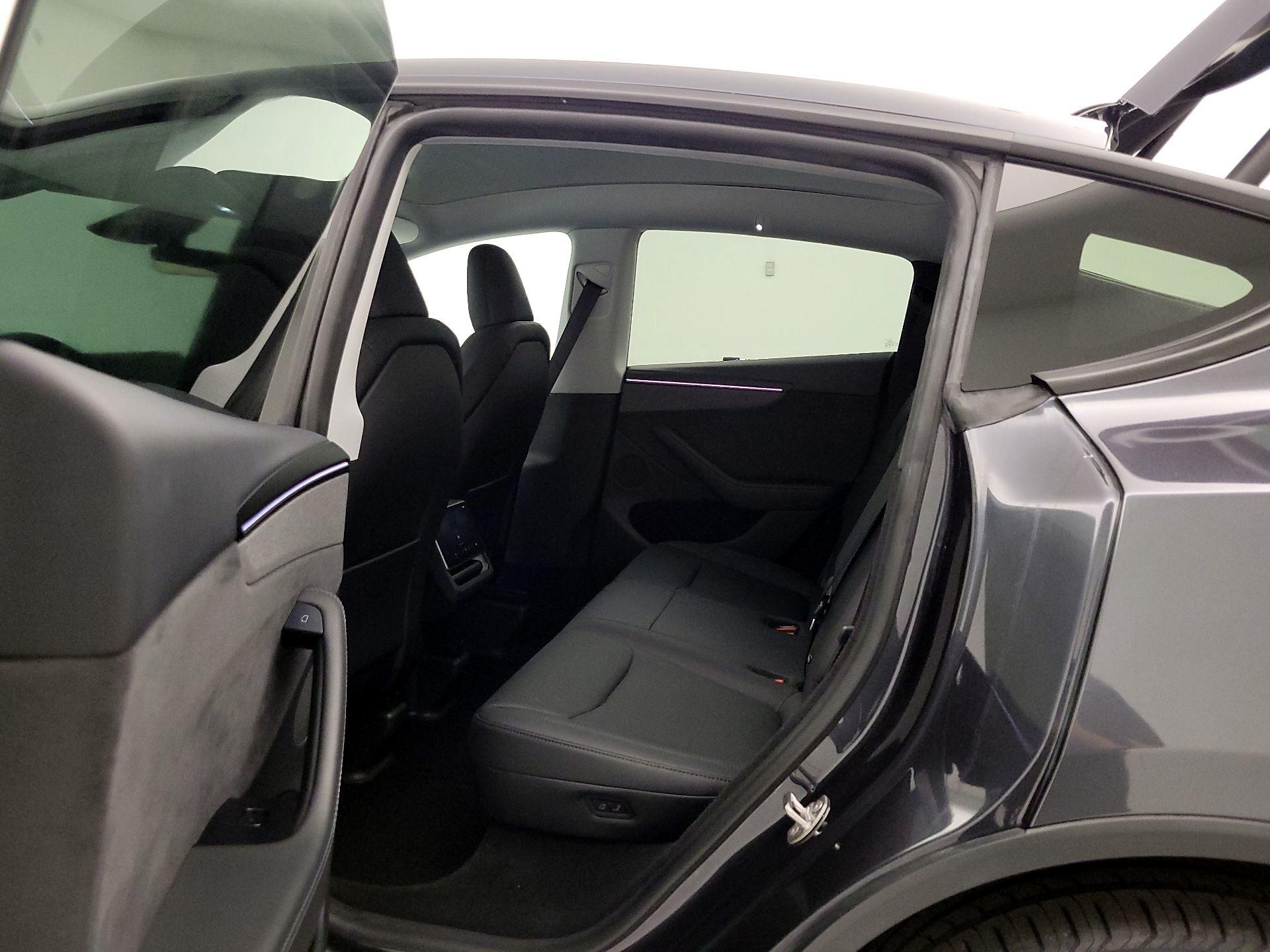 Thumbnail: 2026 Tesla Model Y - 18