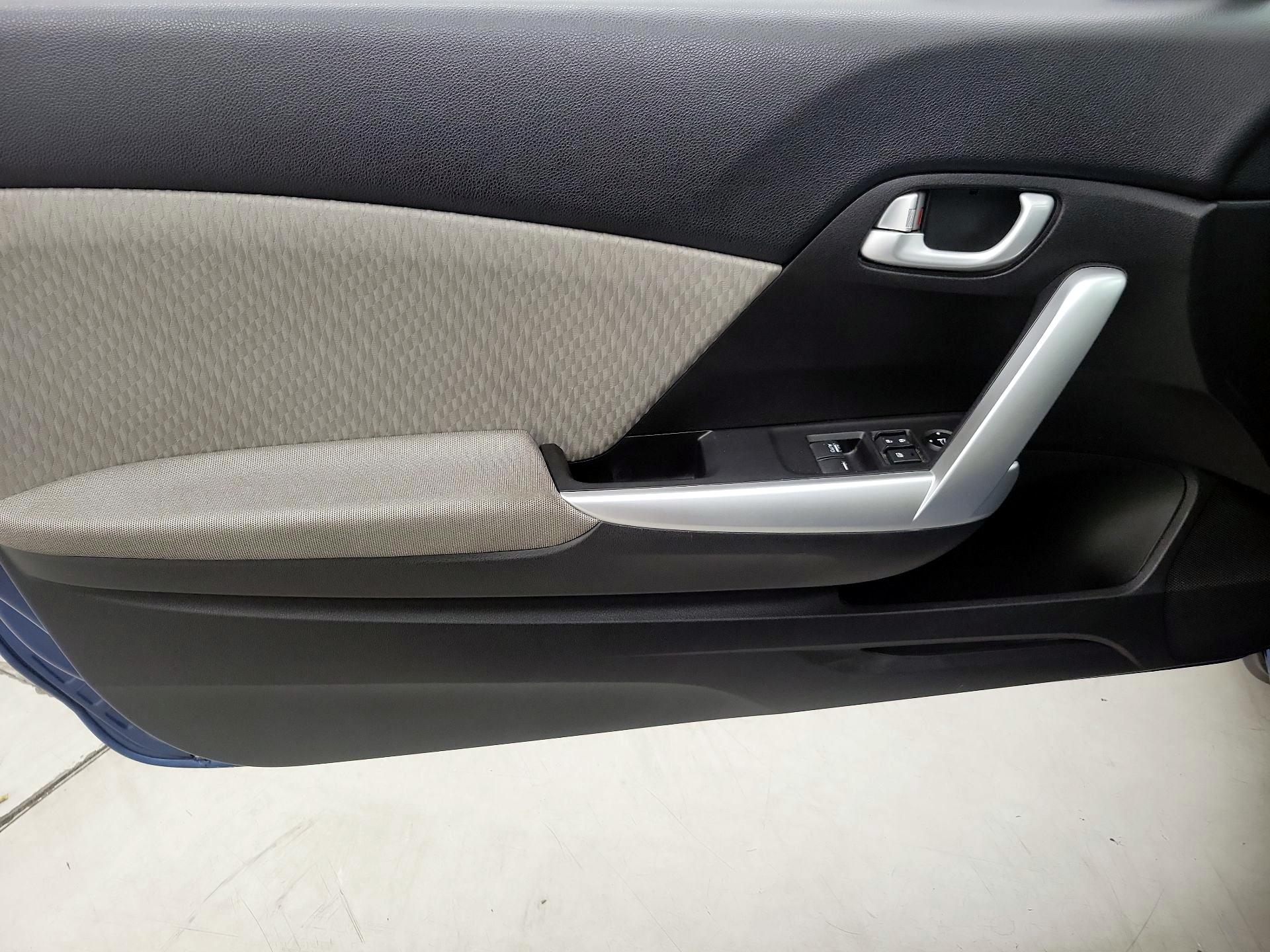 Thumbnail: 2015 Honda Civic - 12