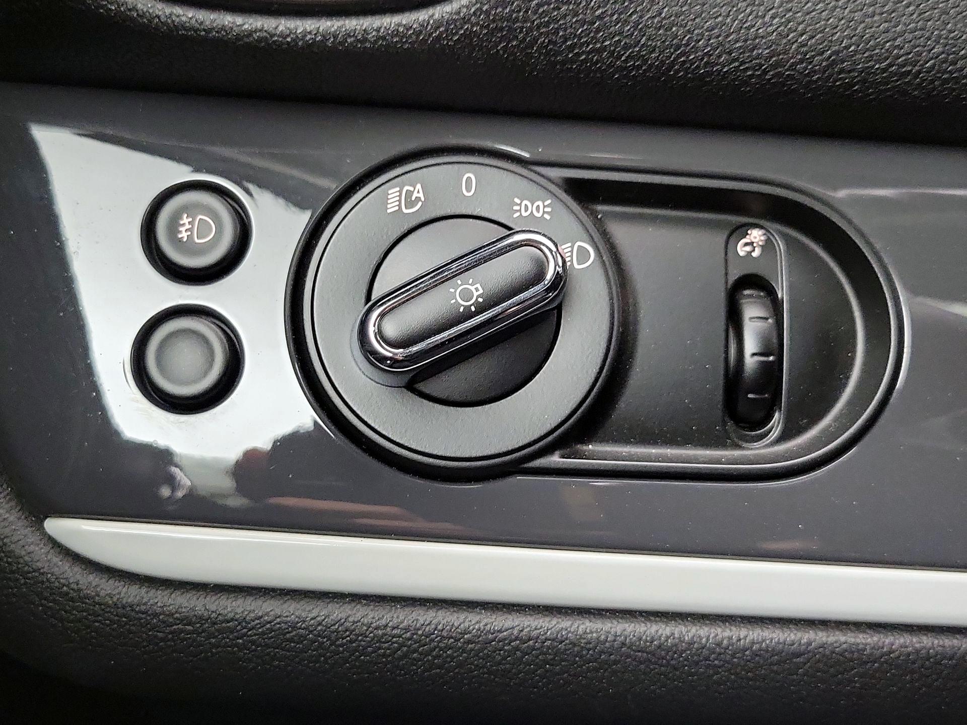 Thumbnail: 2020 MINI Cooper Countryman - 13