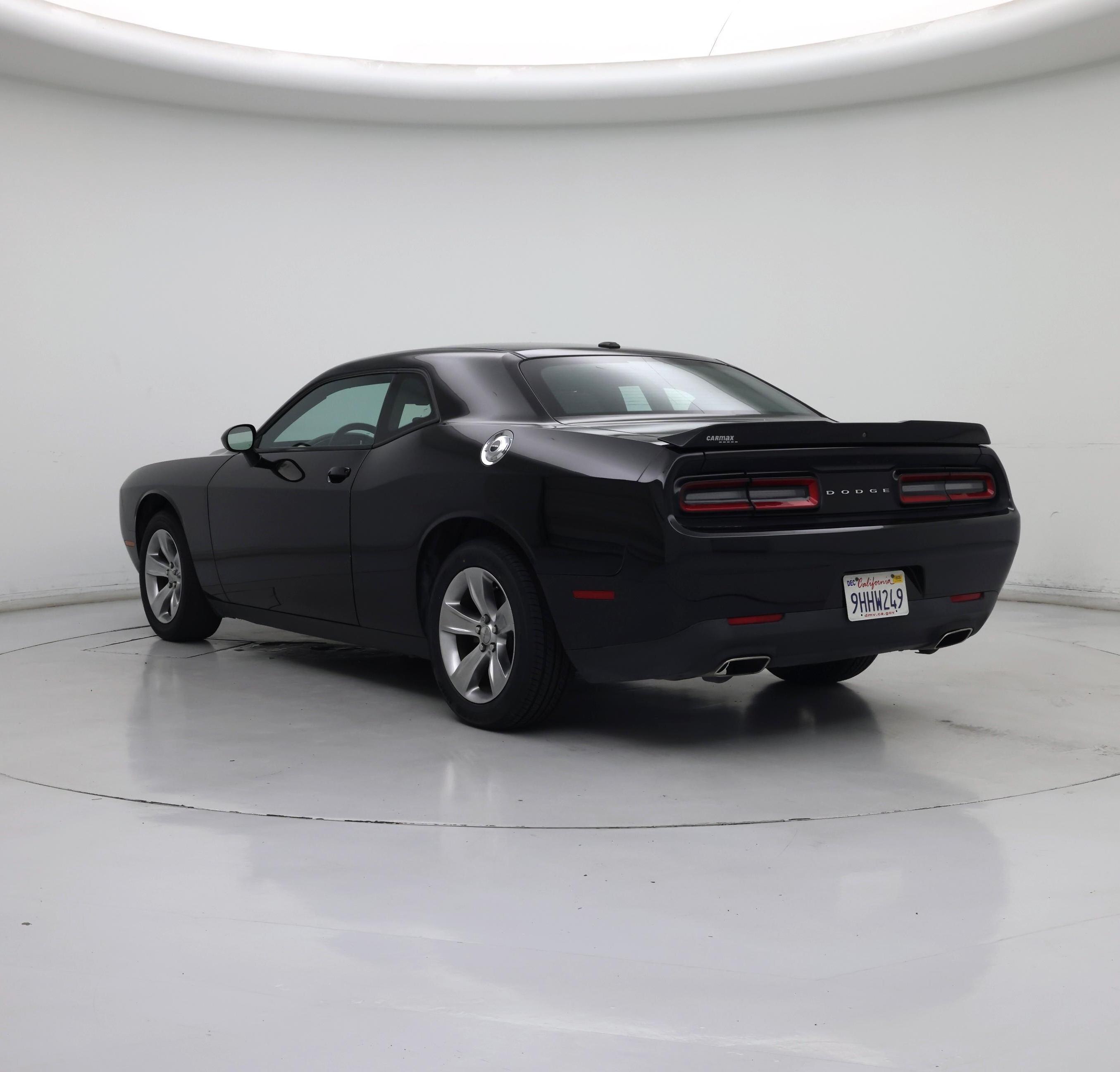 Thumbnail: 2021 Dodge Challenger - 2