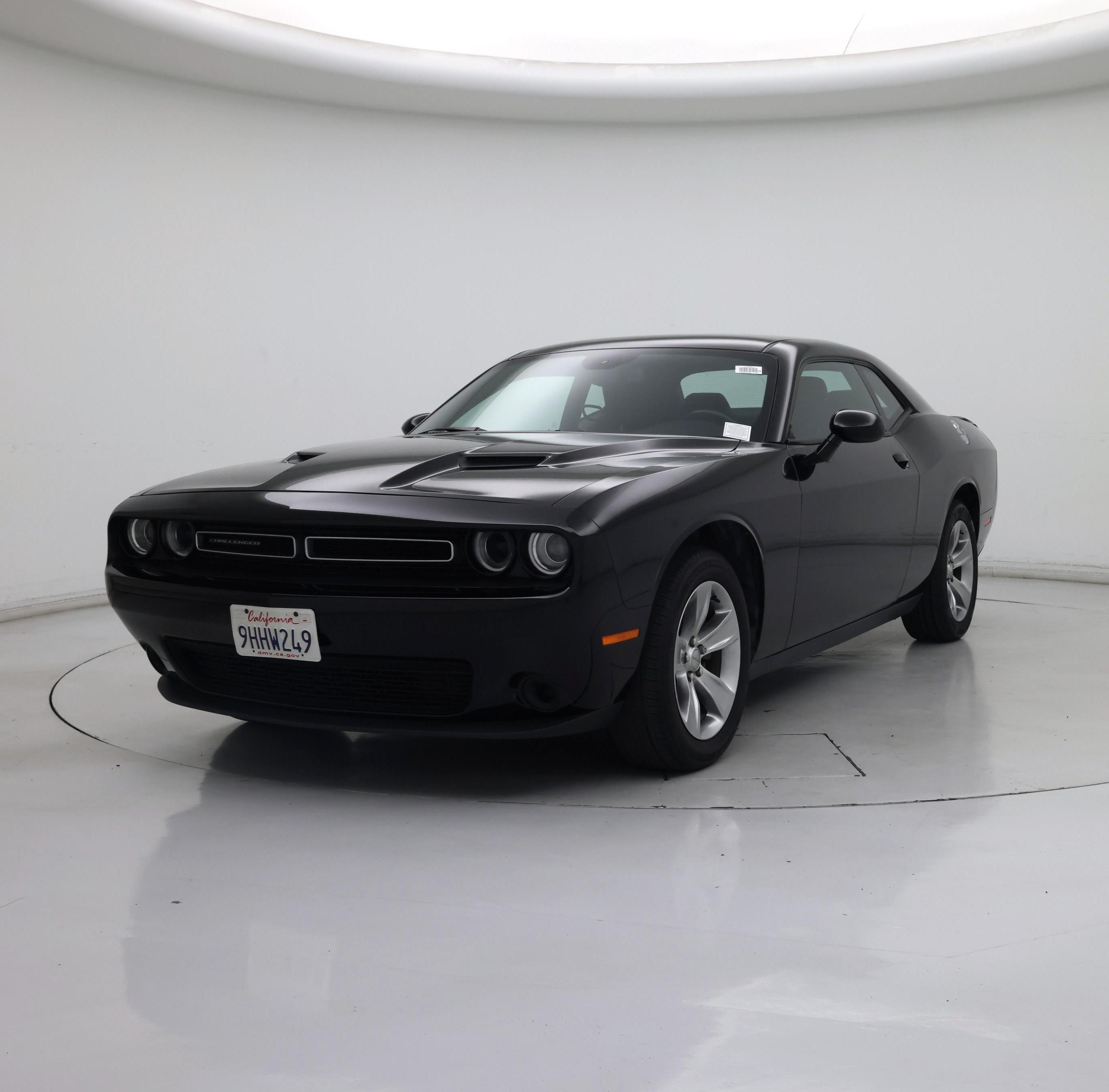 Thumbnail: 2021 Dodge Challenger - 4